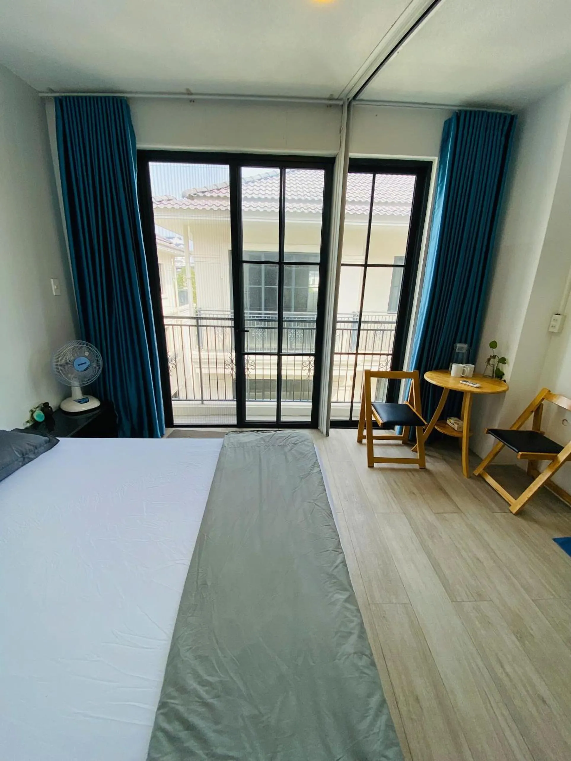 Bed in Thong Dong Homestay