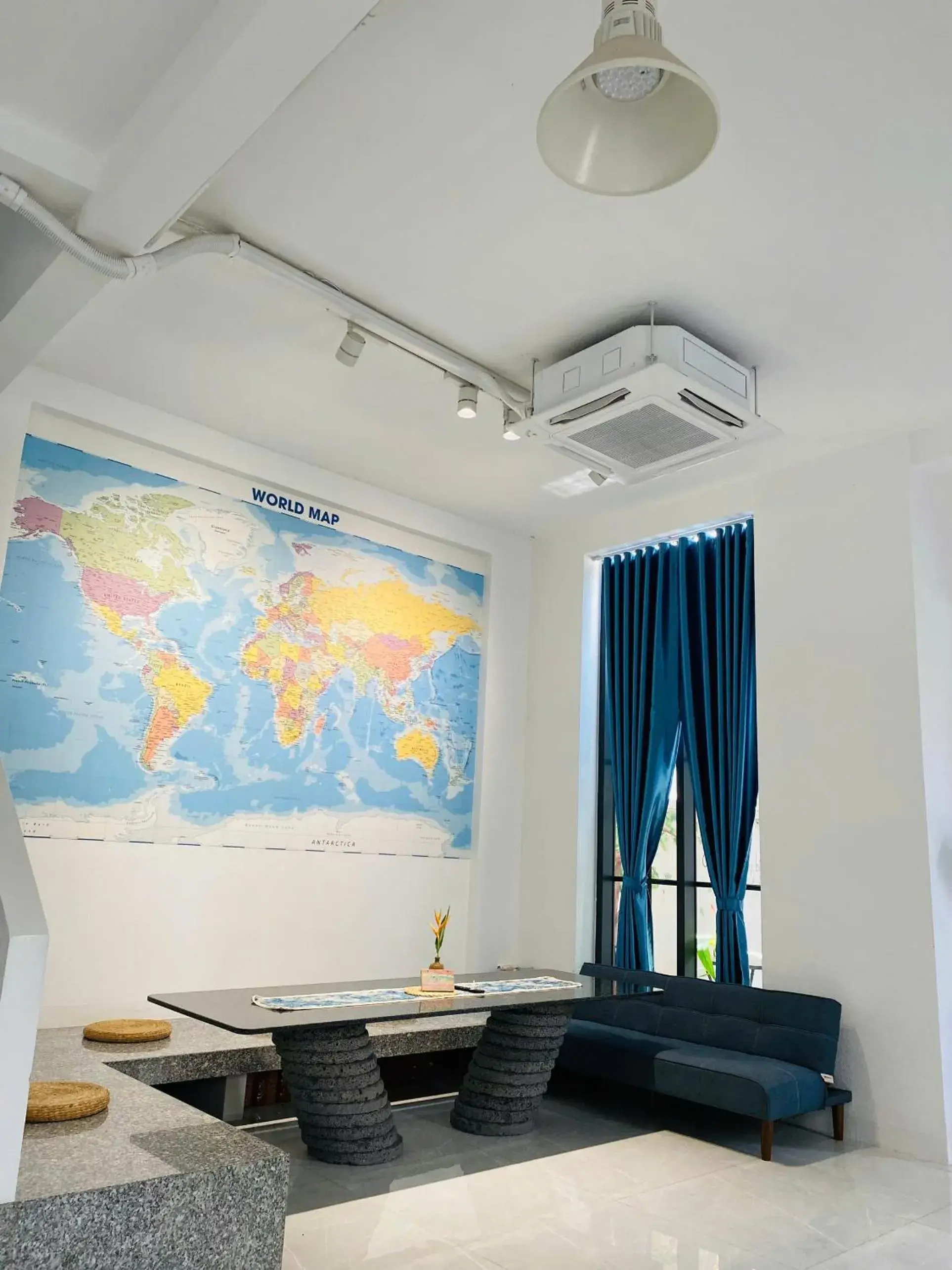 Living room in Thong Dong Homestay Living room in Thong Dong Homestay