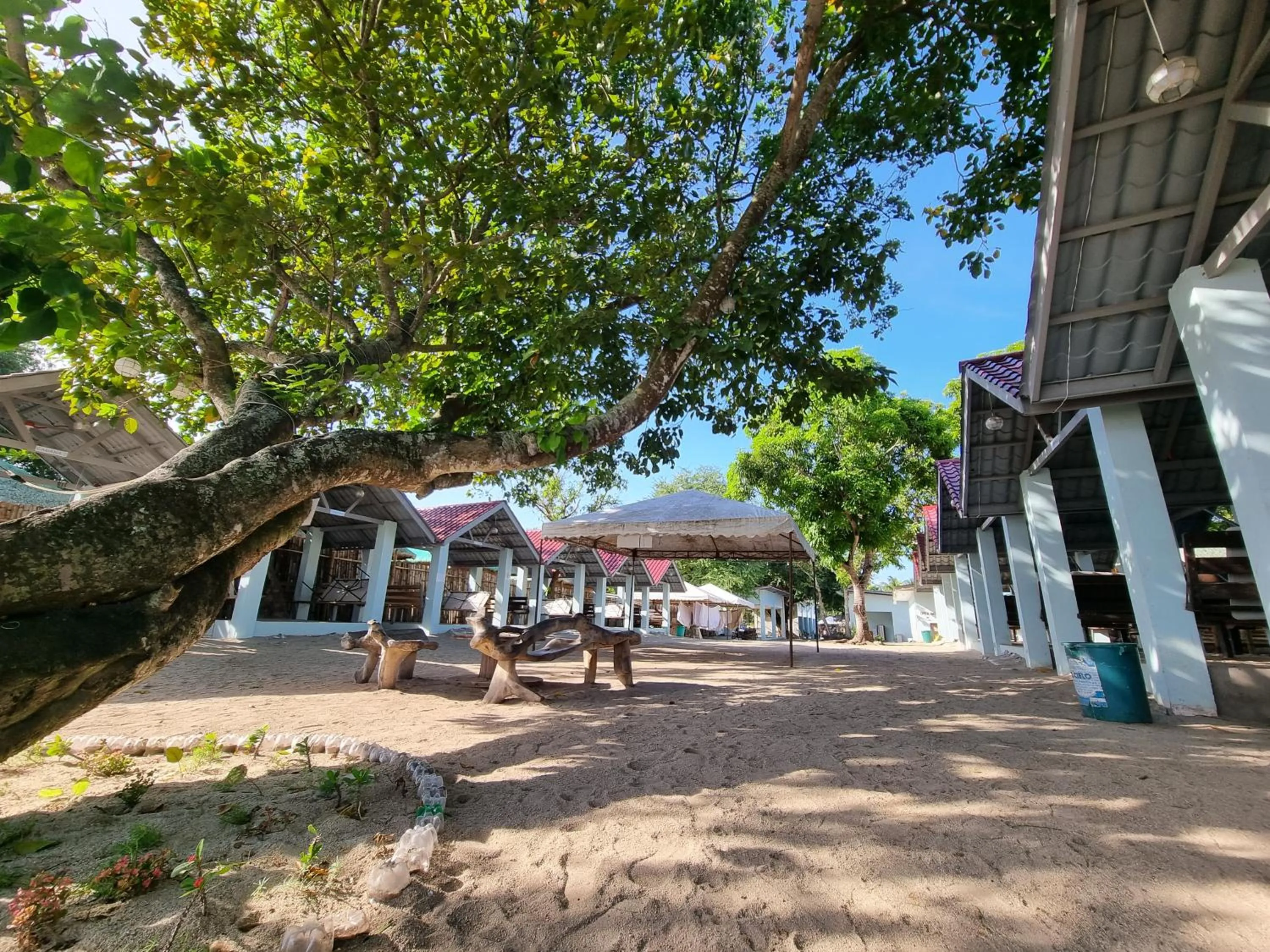 Yemaya de Laiya powered by Cocotel