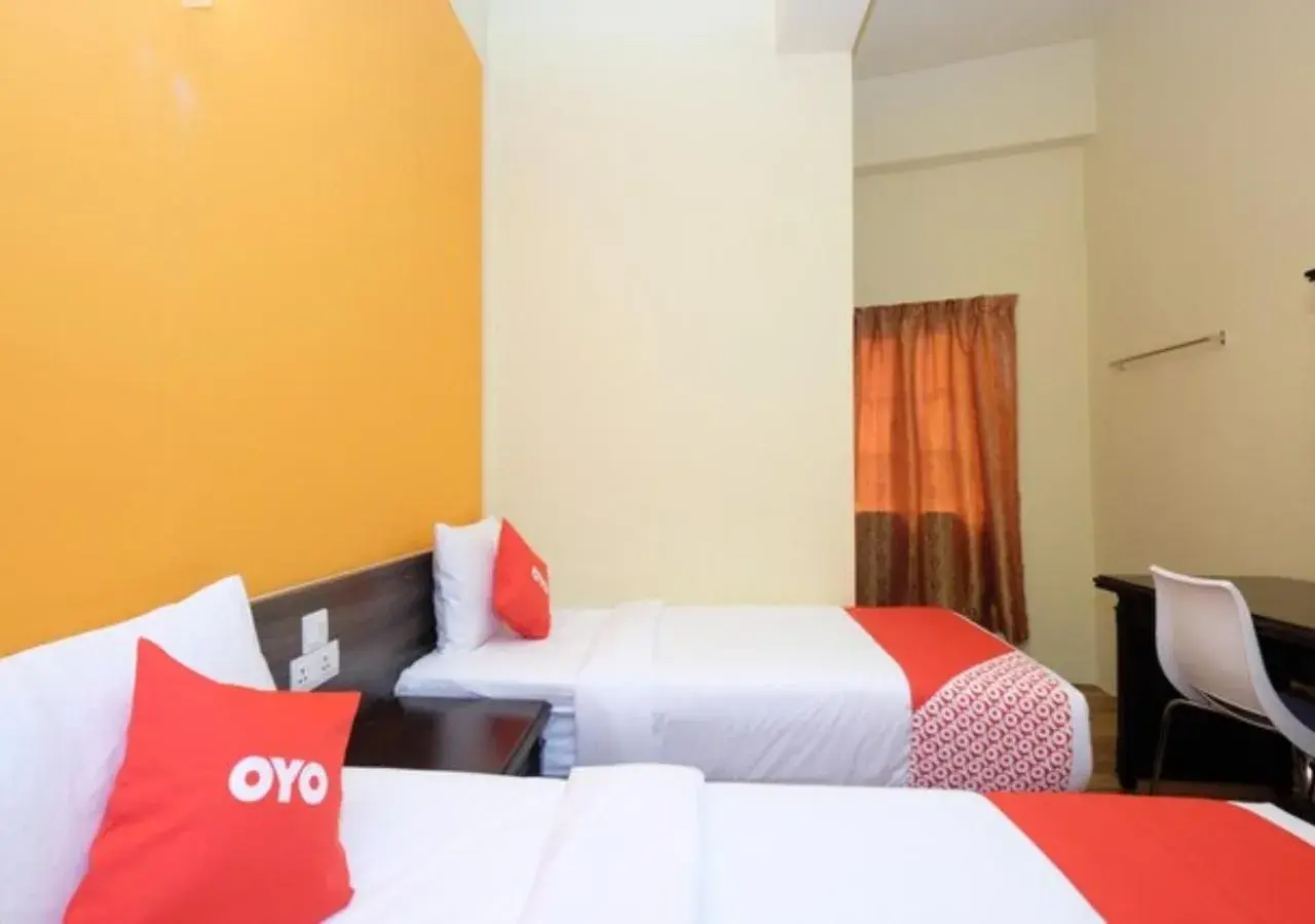 Bedroom, Bed in Hotel Tudor Home Inn Cameron Highlands Bedroom, Bed in Hotel Tudor Home Inn Cameron Highlands