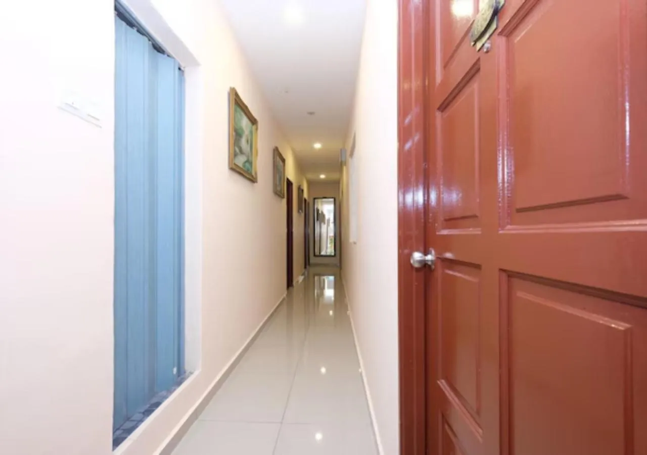 Property building in Hotel Tudor Home Inn Cameron Highlands