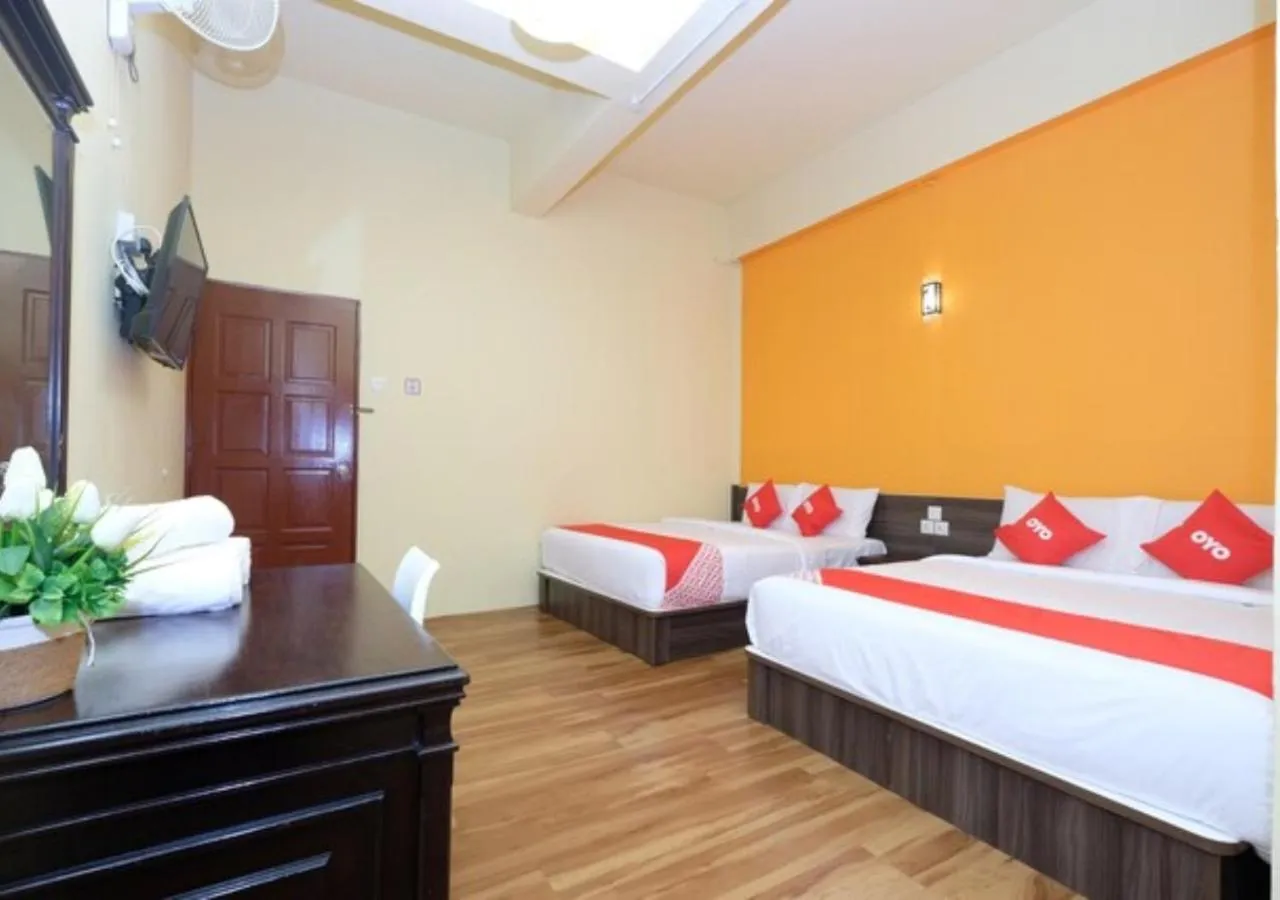 Bed in Hotel Tudor Home Inn Cameron Highlands