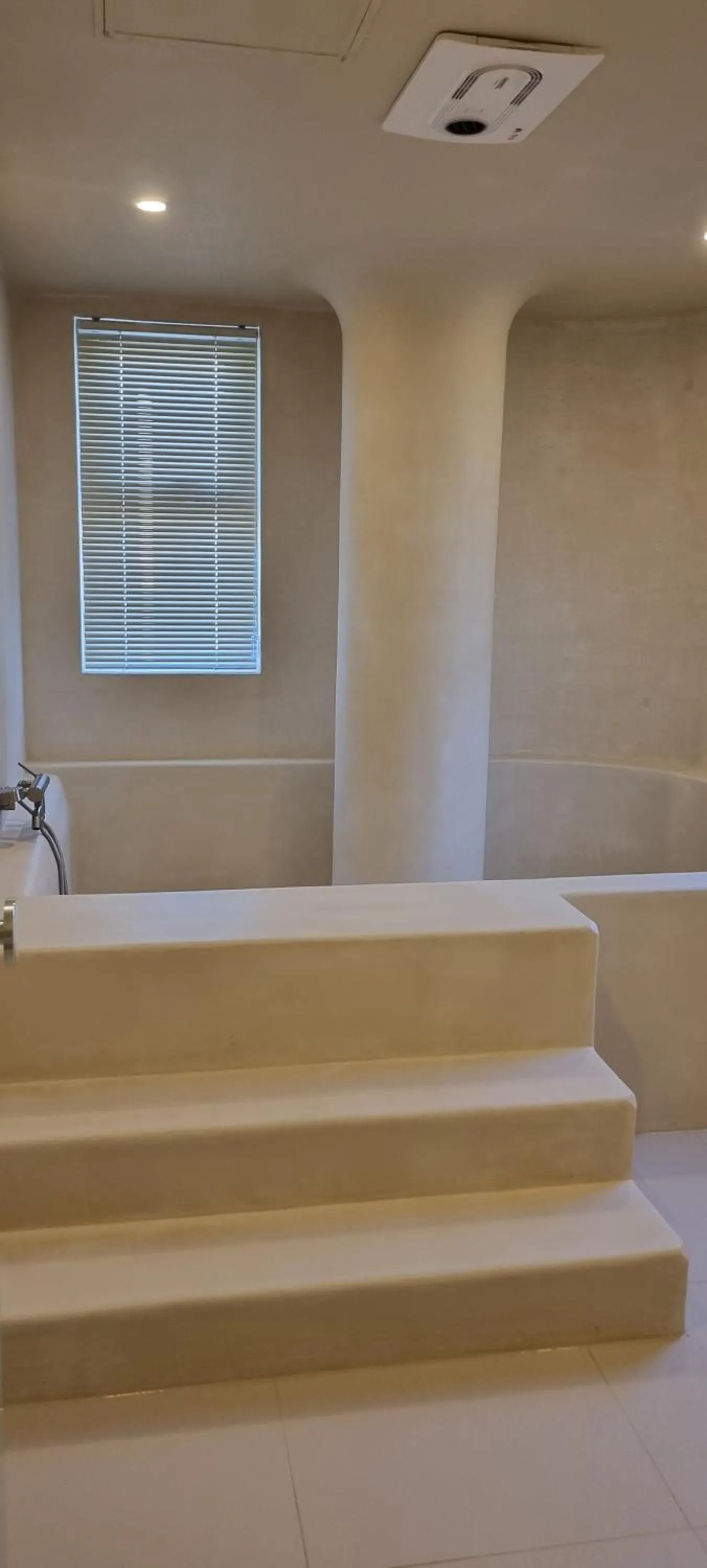 Hot Tub in Island Stay