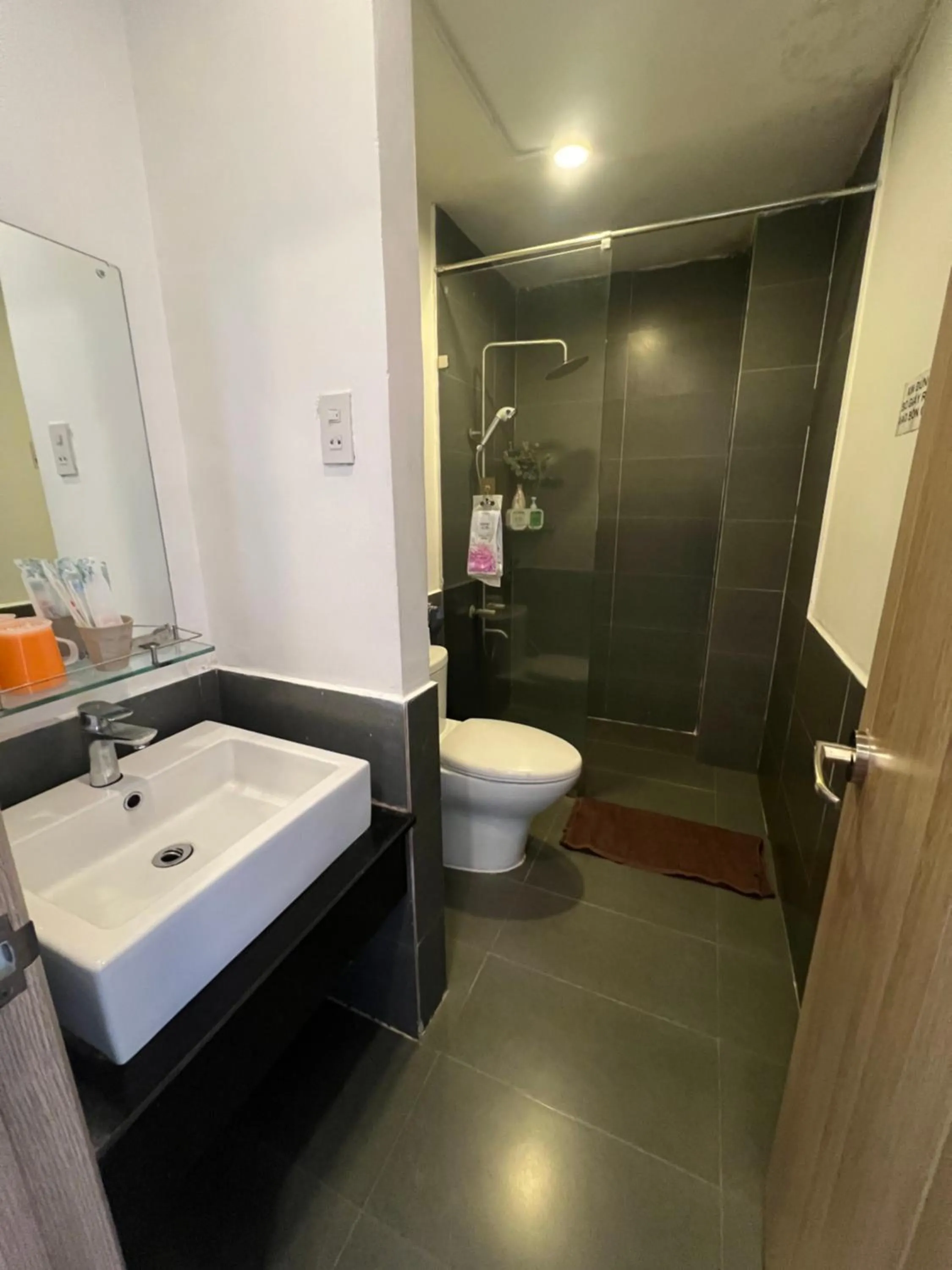 Shower in Vindy House
