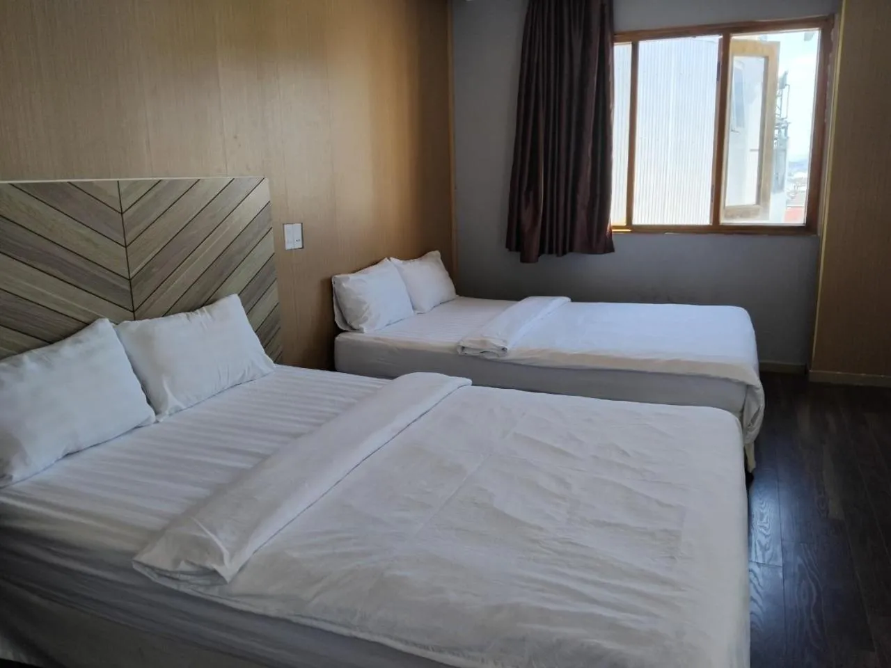 Bedroom, Bed in Vindy House