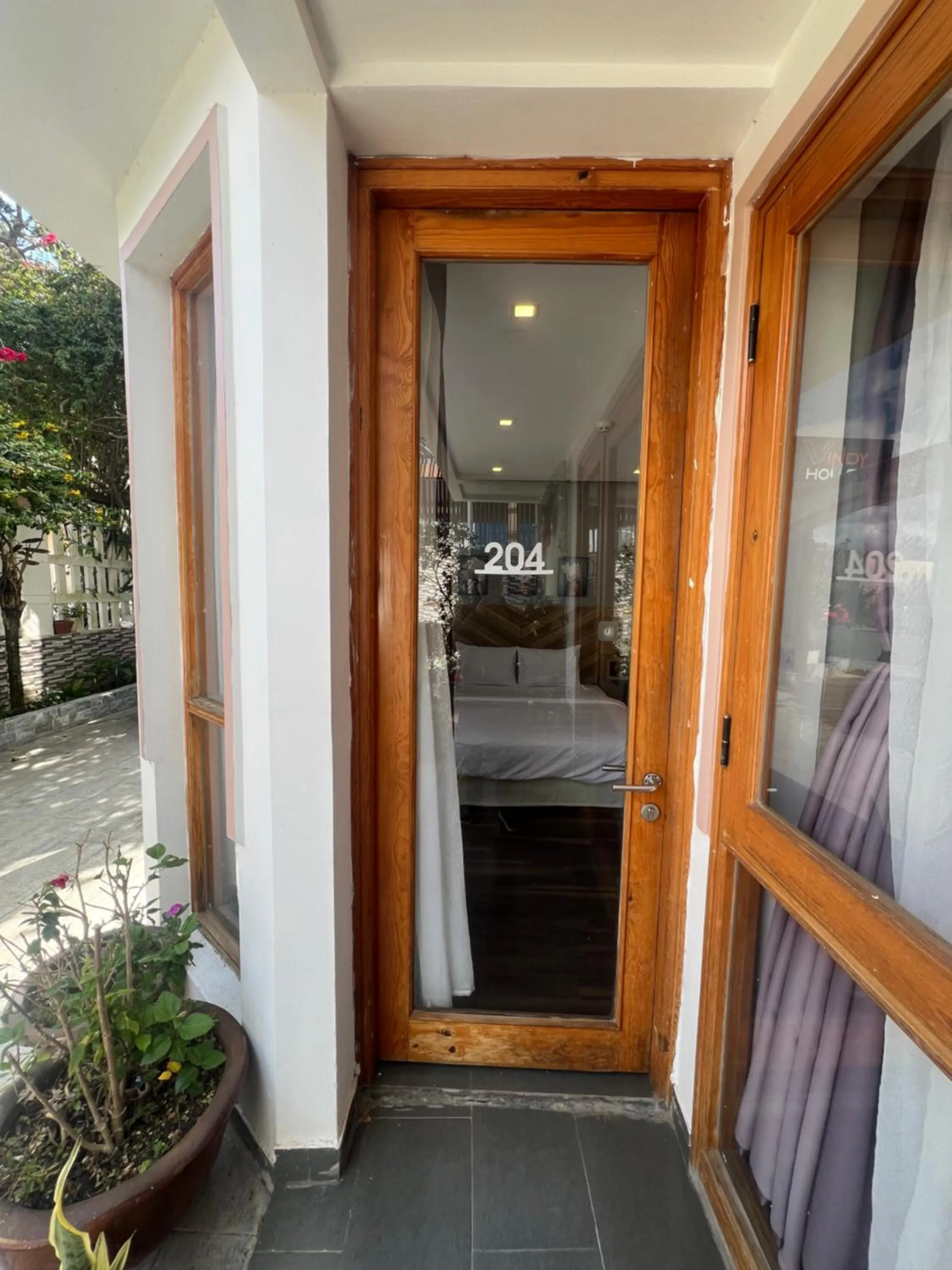 Property building in Vindy House