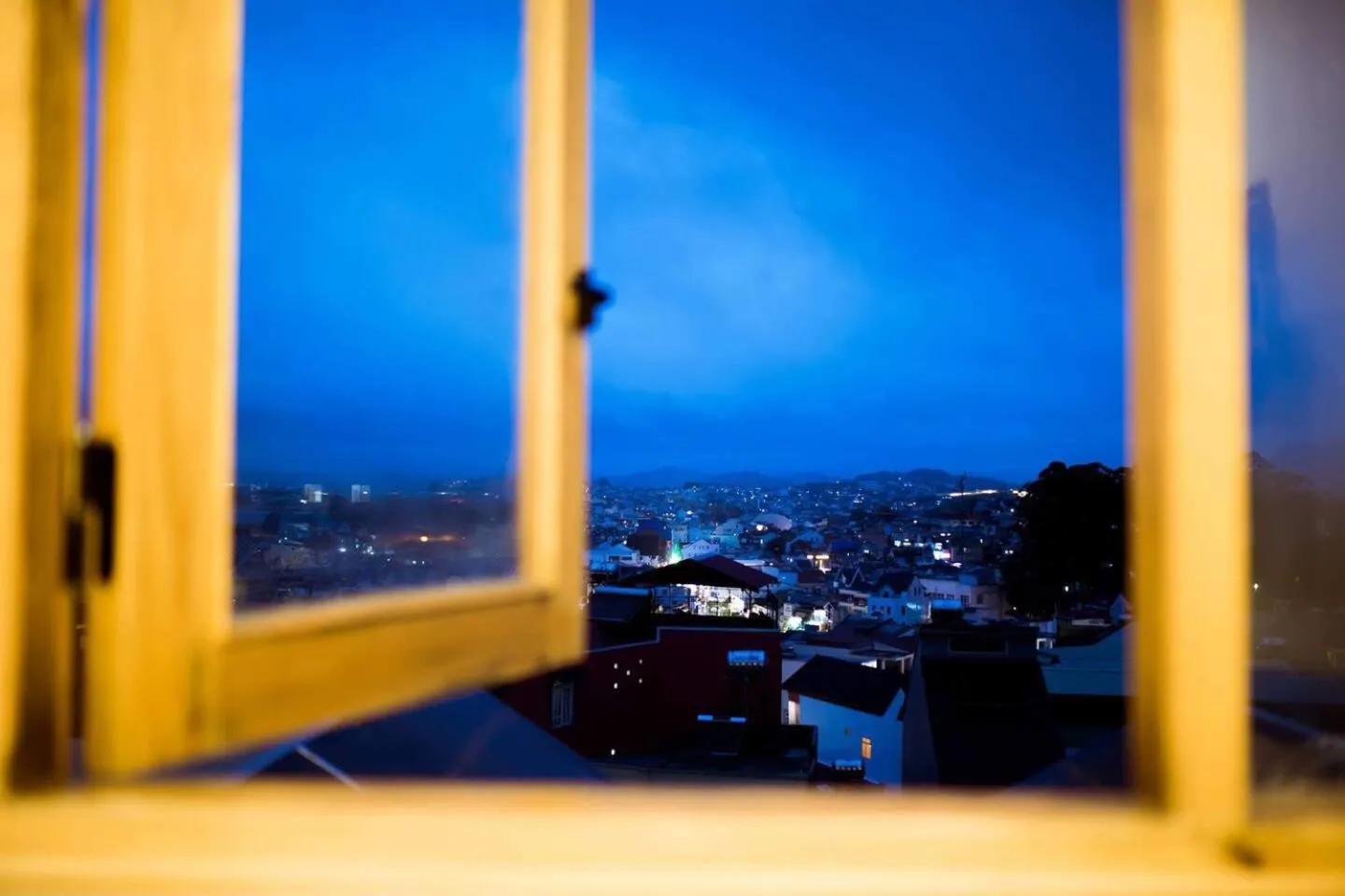 Night in Vindy House