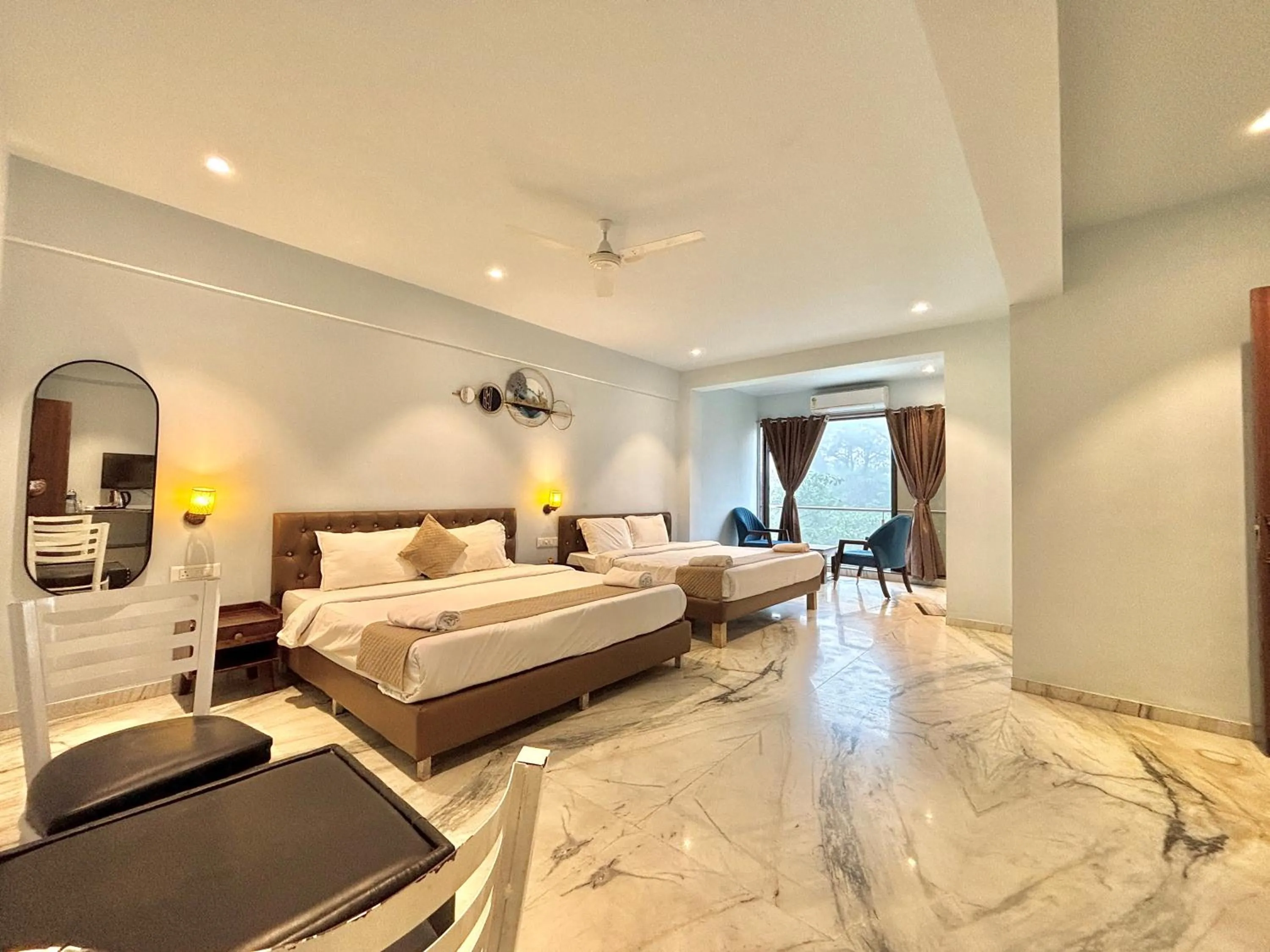 Bed in Misty Blue Resort and Villas