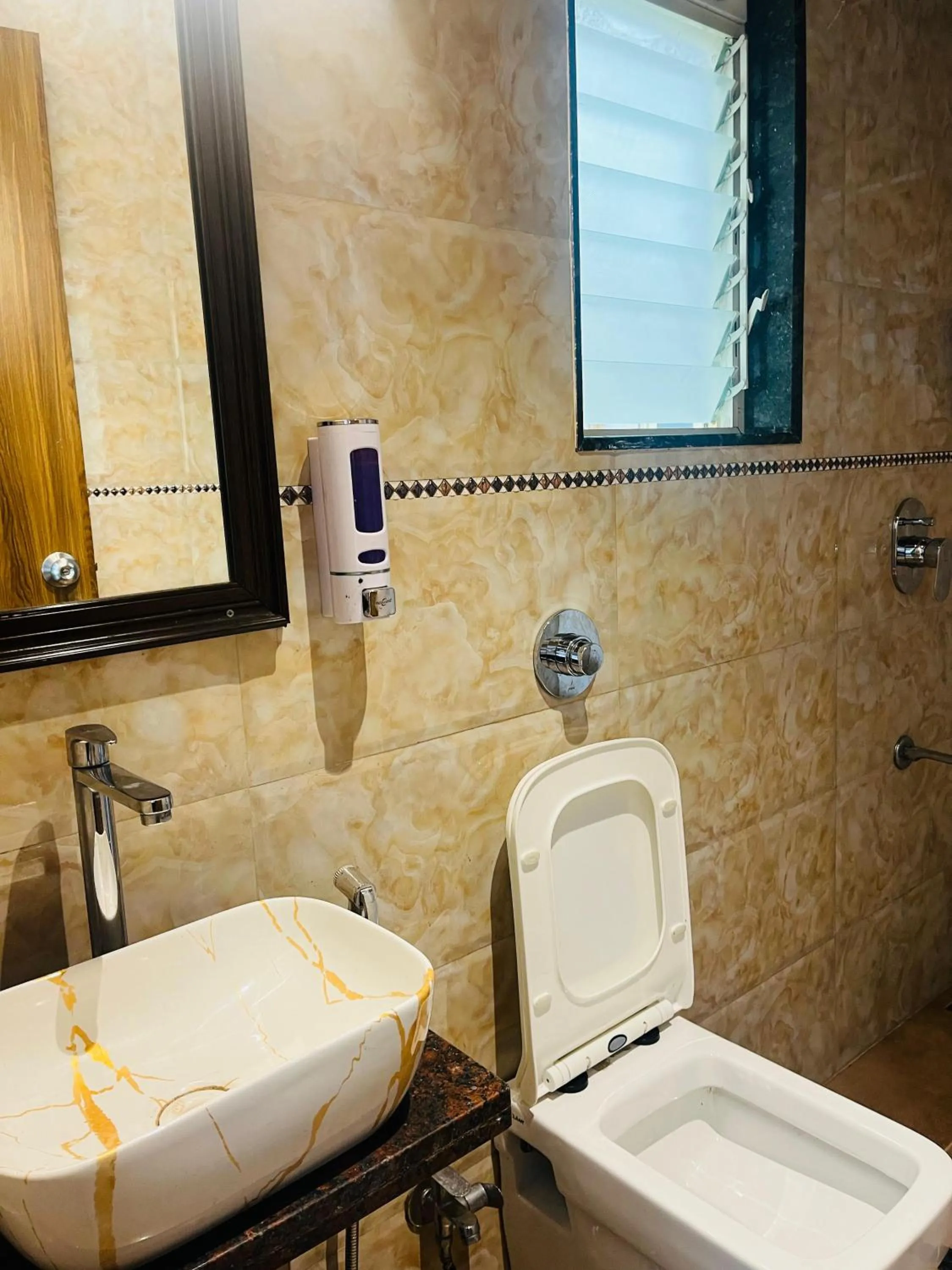 Toilet in Misty Blue Resort and Villas