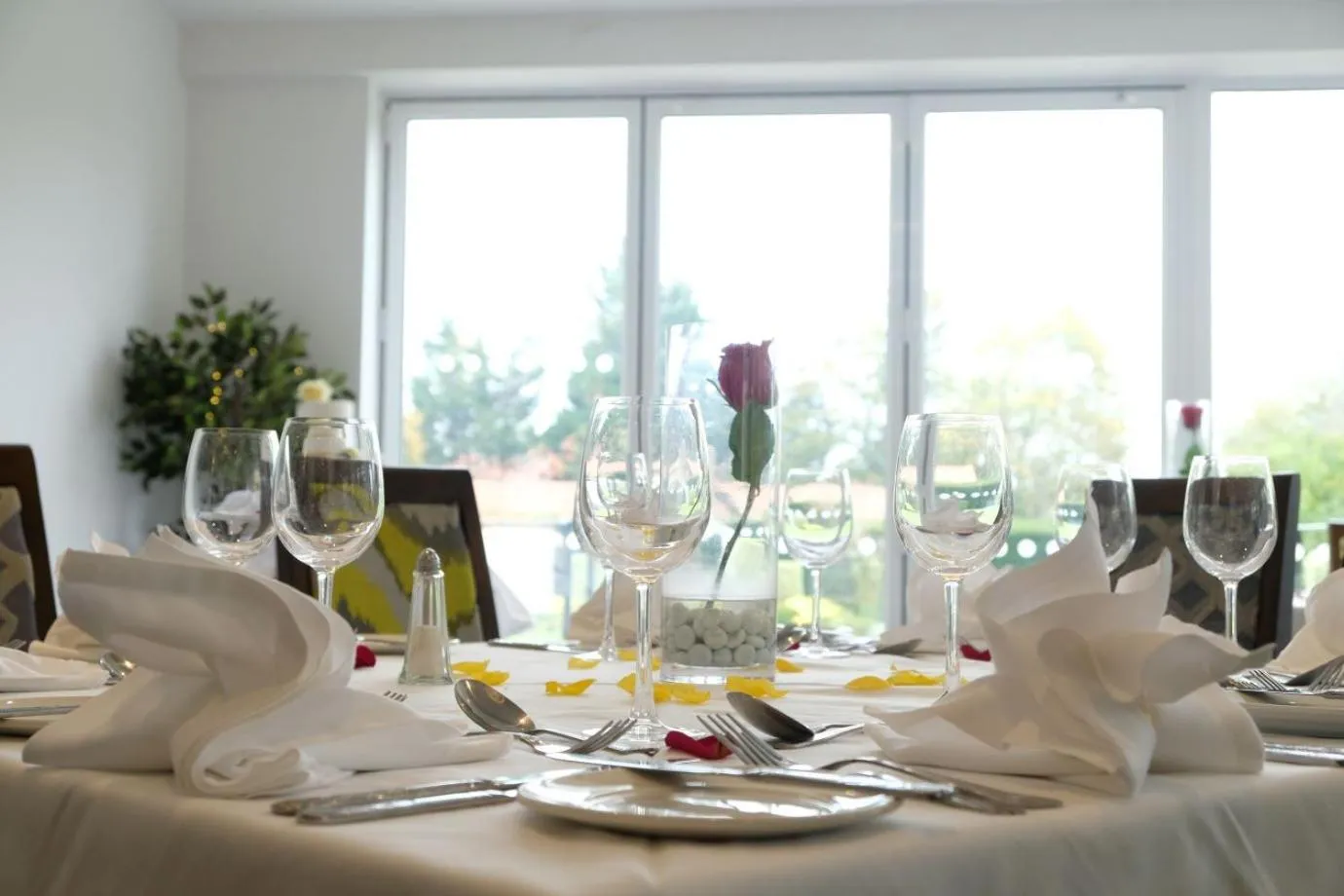 Restaurant/places to eat in Best Western Priory Hotel