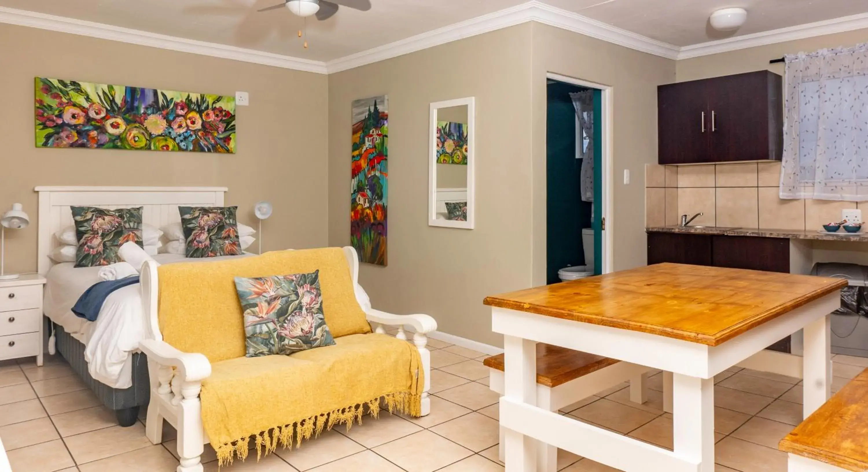 Bed in Amberdale Estate Self Catering Bed in Amberdale Estate Self Catering