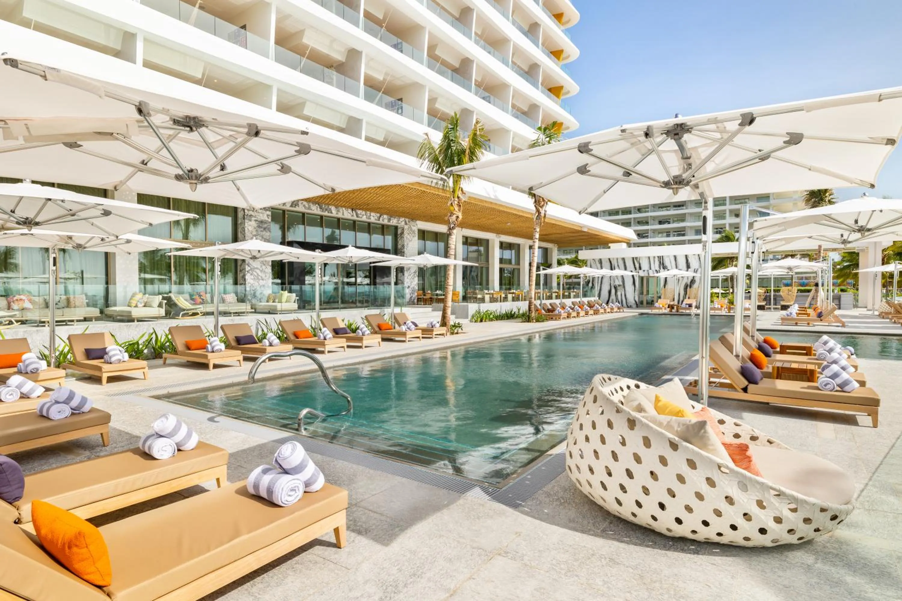 Property building in Hotel Mousai Cancun Ocean Front Adults Only