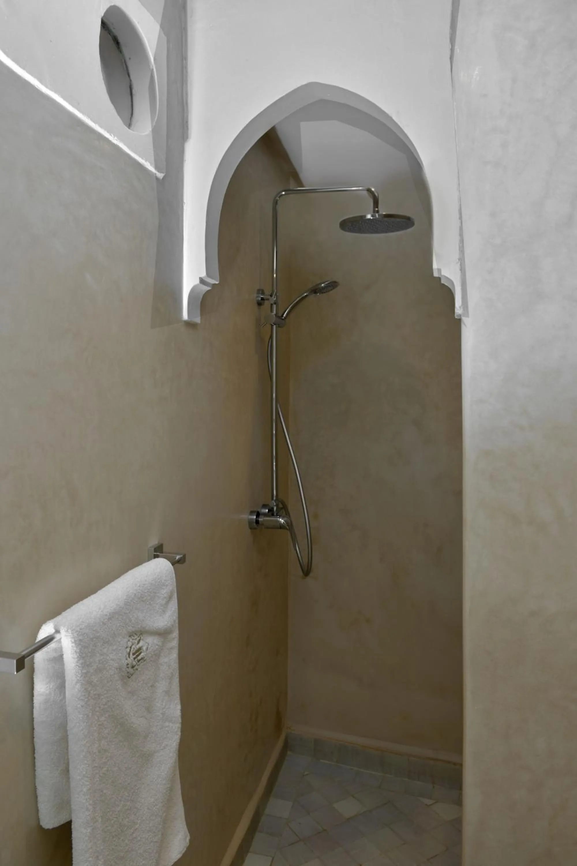 Shower in Riad Palau Marrakech