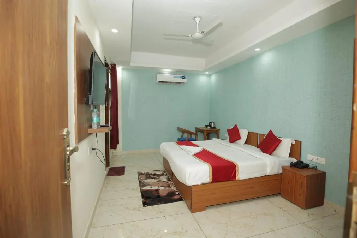 Hotel The Anvi Residency Sector 122 Hotel The Anvi Residency Sector 122