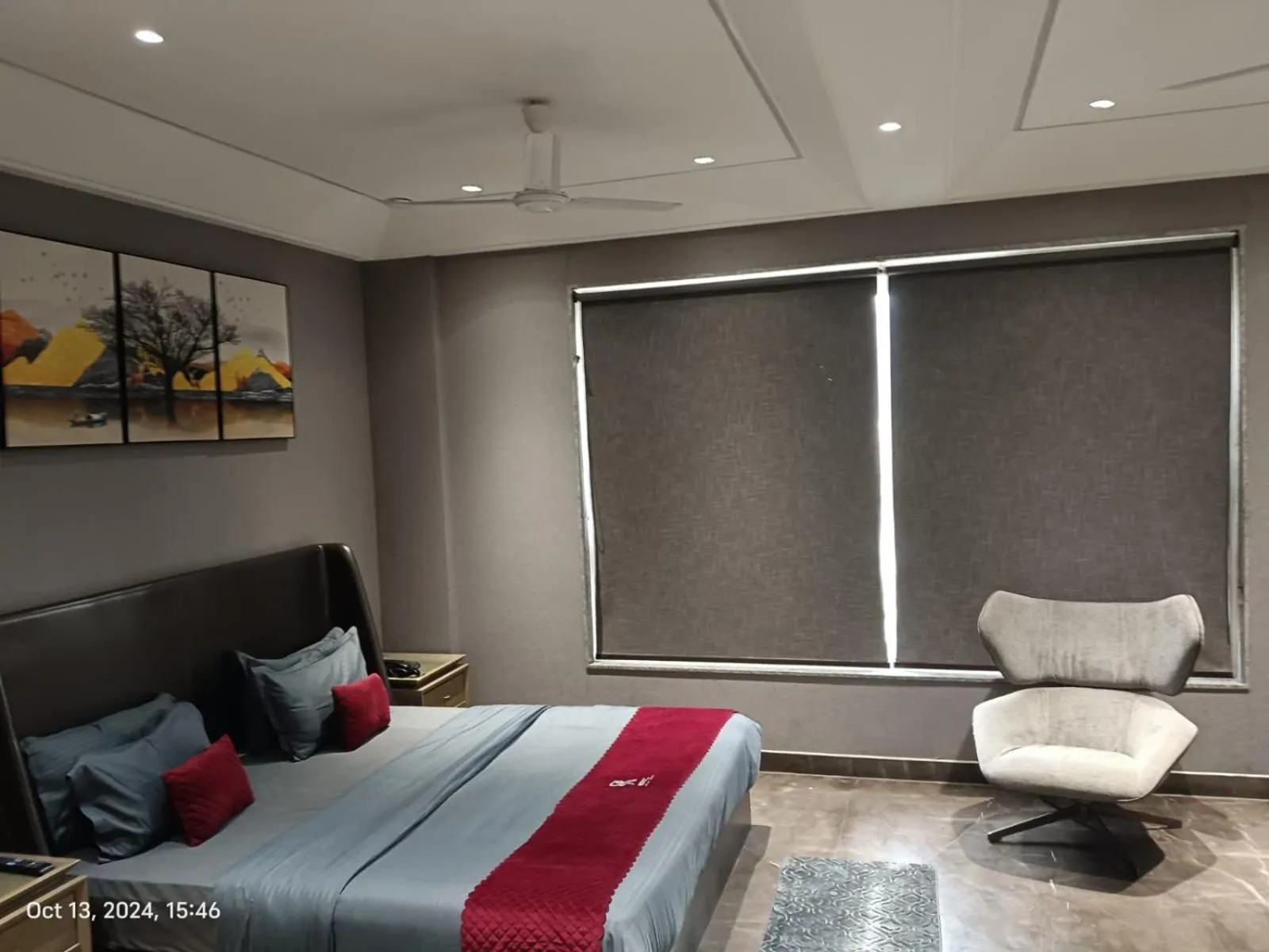 Bed in KRYC Luxury Living near Indraprastha Apollo Hospital