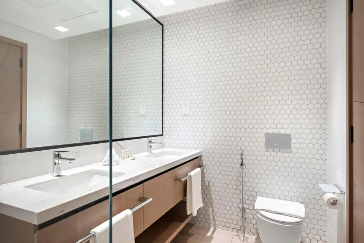 Amazing 2br with a lagoon view in Creek Harbour