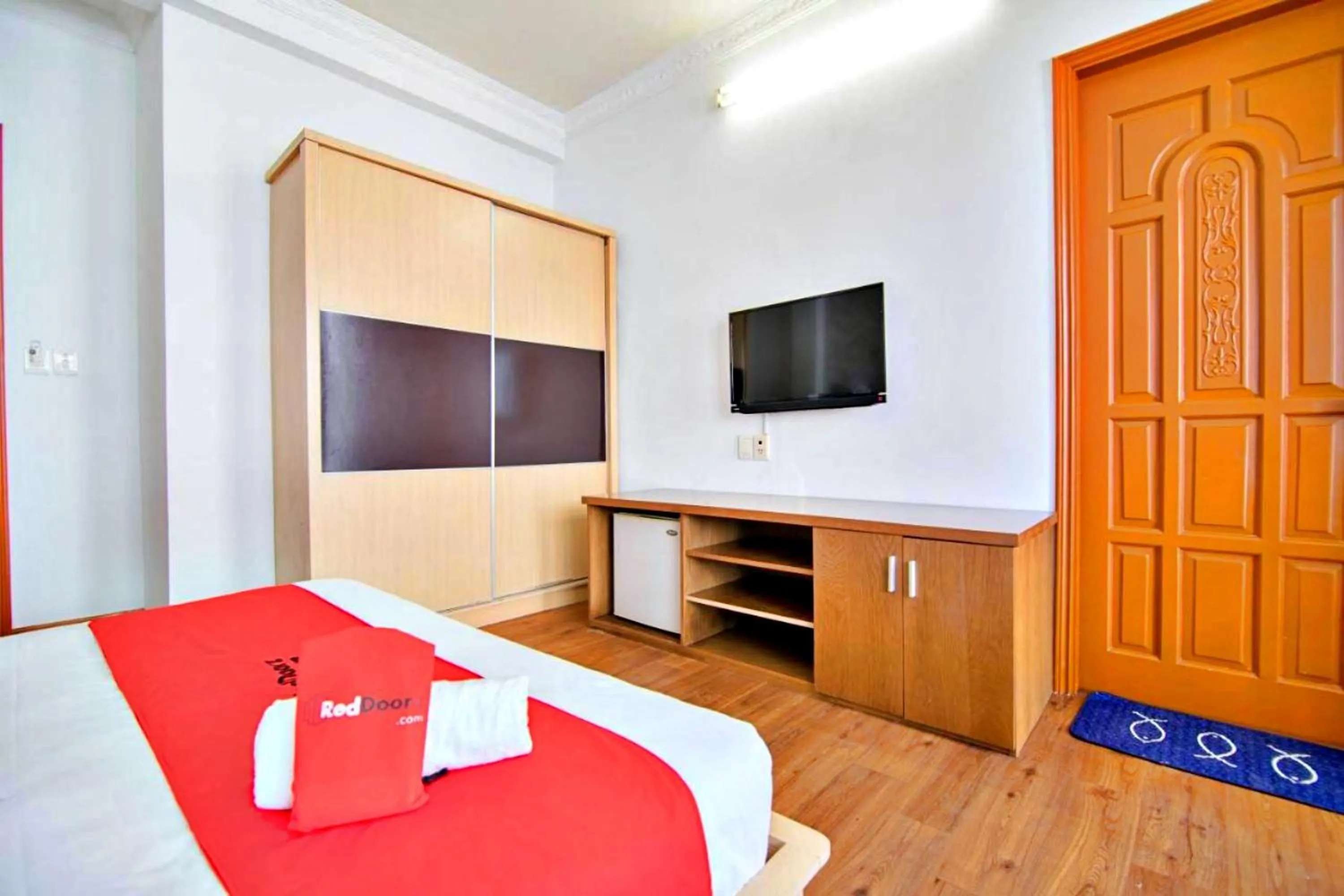 Bed in HANZ Quynh Giang Hotel