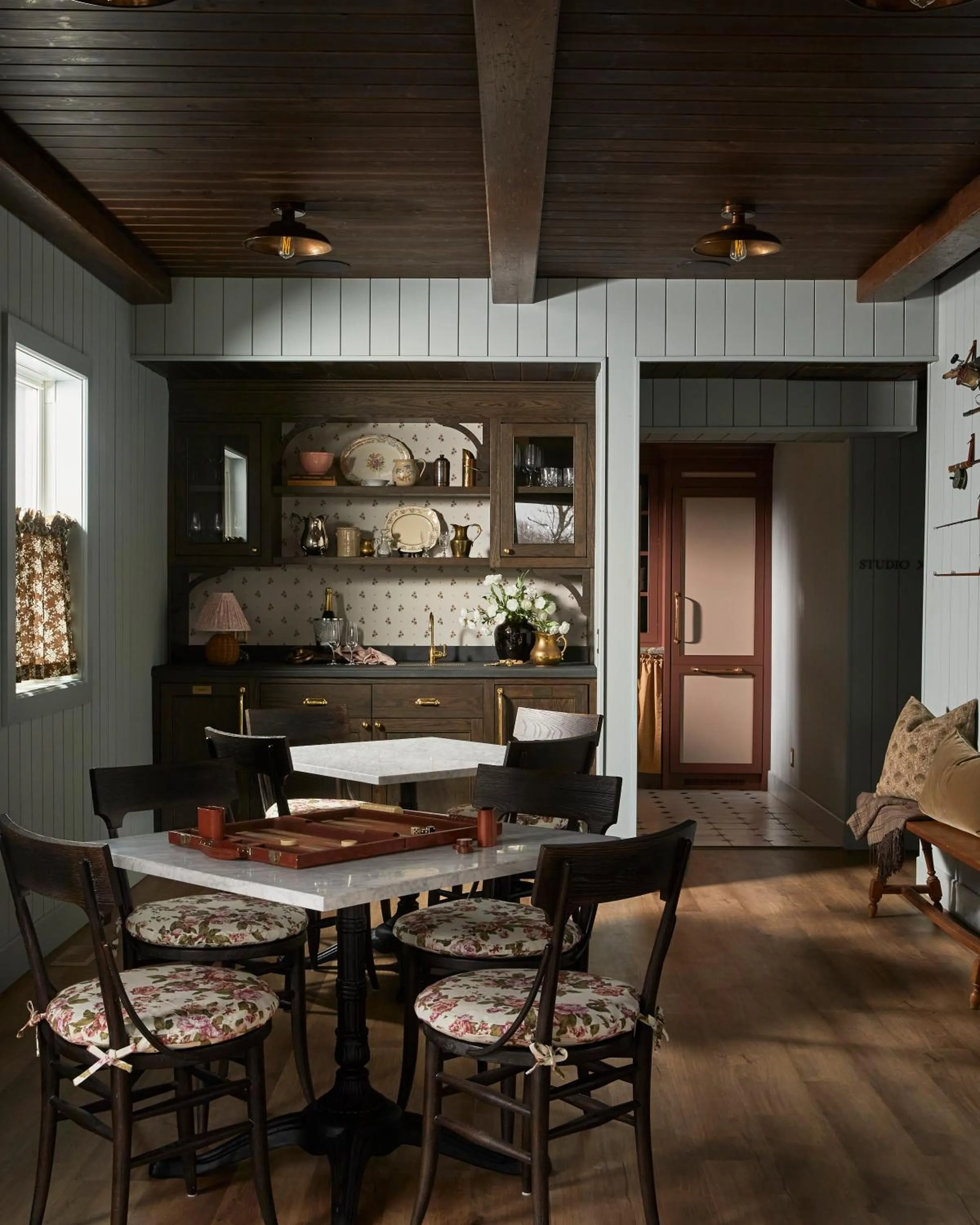 The June Motel, Beaver Valley