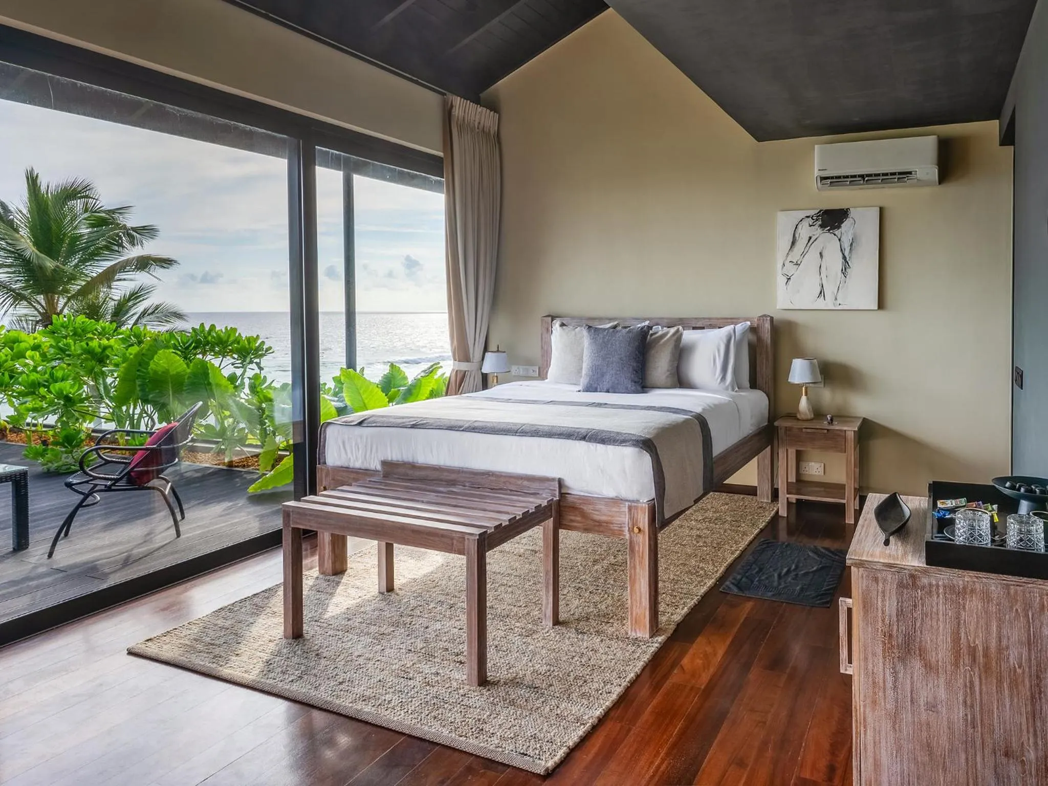 Balcony/Terrace, Bed in DORMERO Hotel Sri Lanka Hikkaduwa Beach