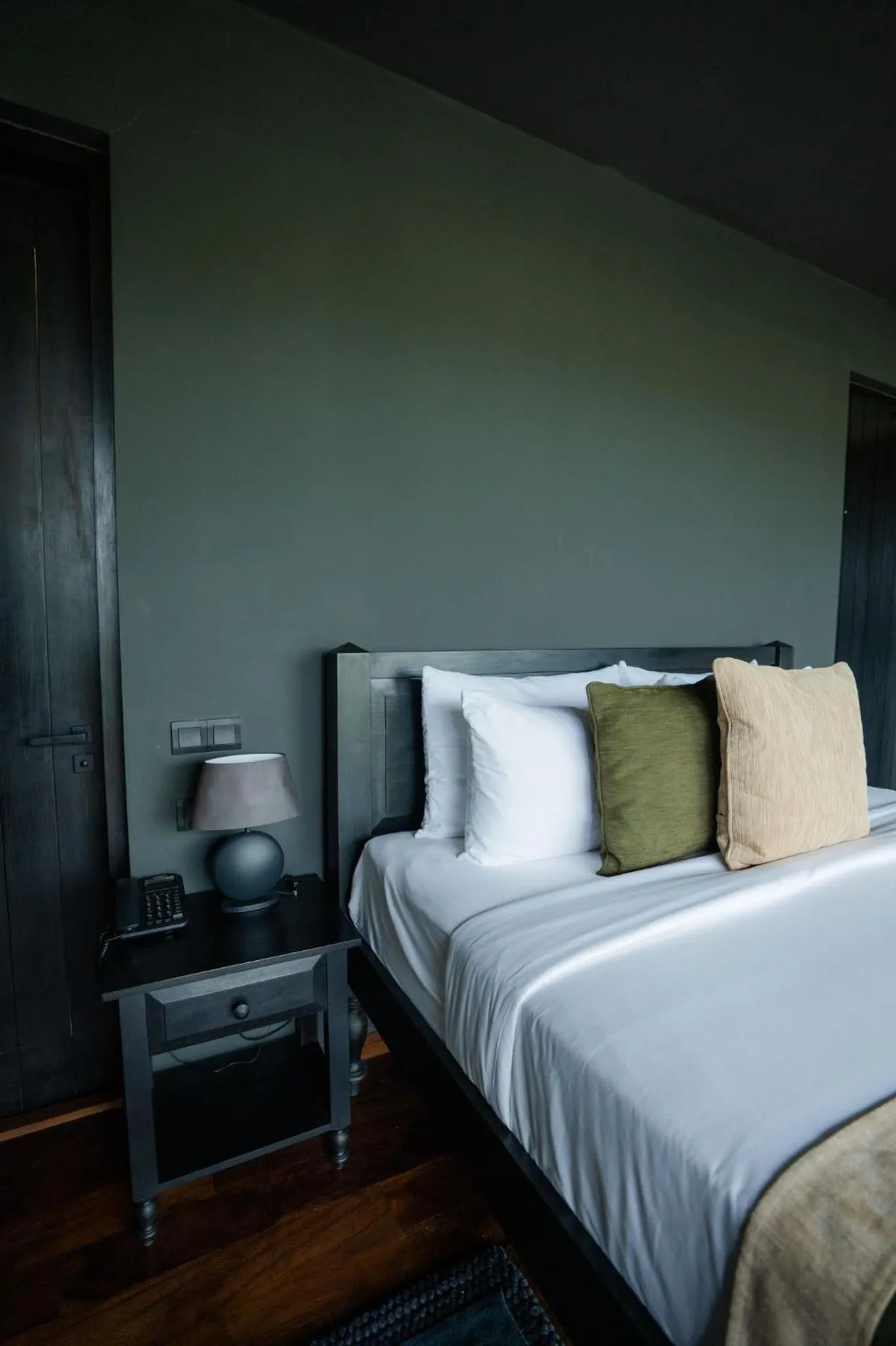 Bed in DORMERO Hotel Sri Lanka Hikkaduwa Beach