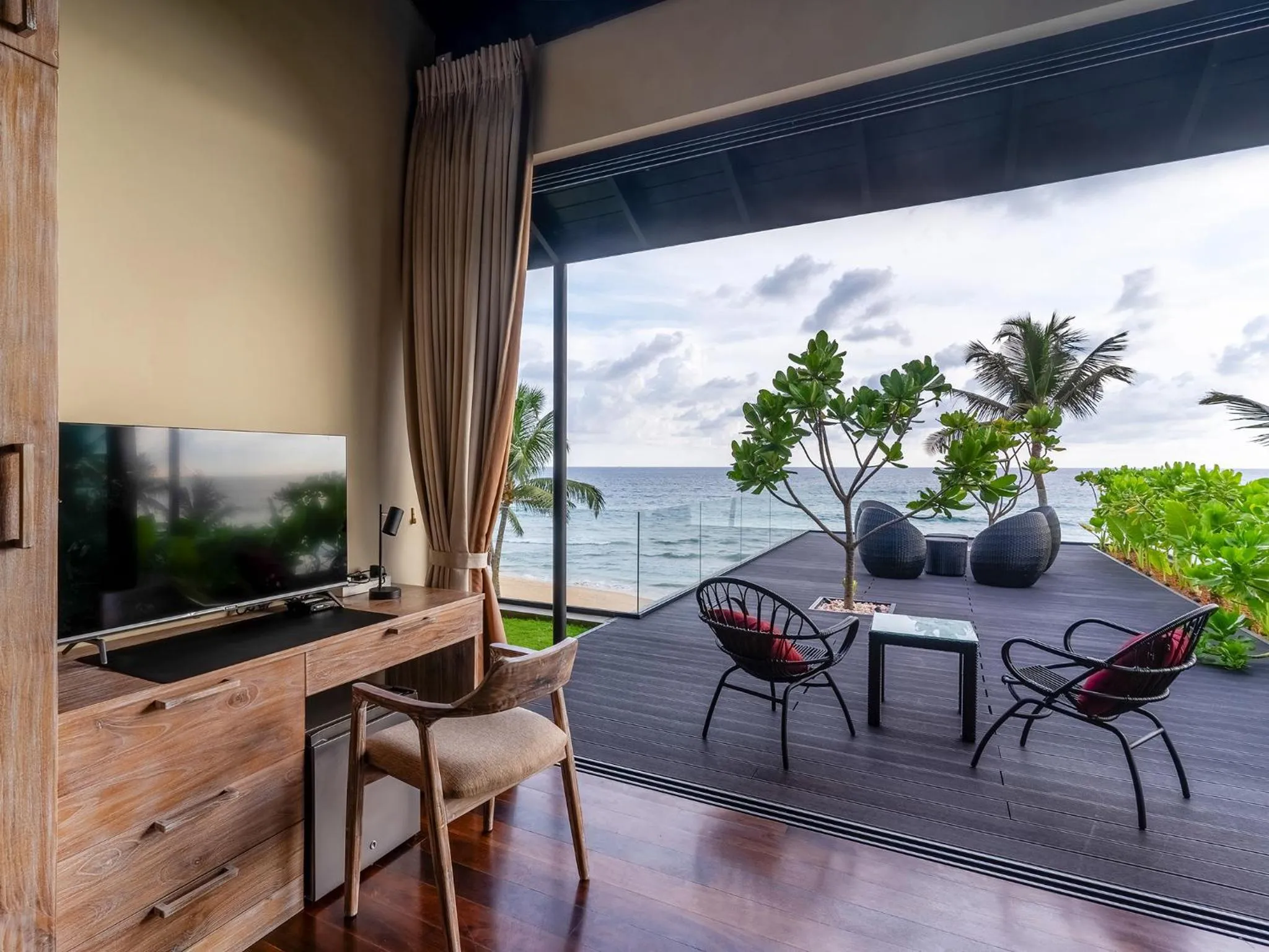 Balcony/Terrace in DORMERO Hotel Sri Lanka Hikkaduwa Beach