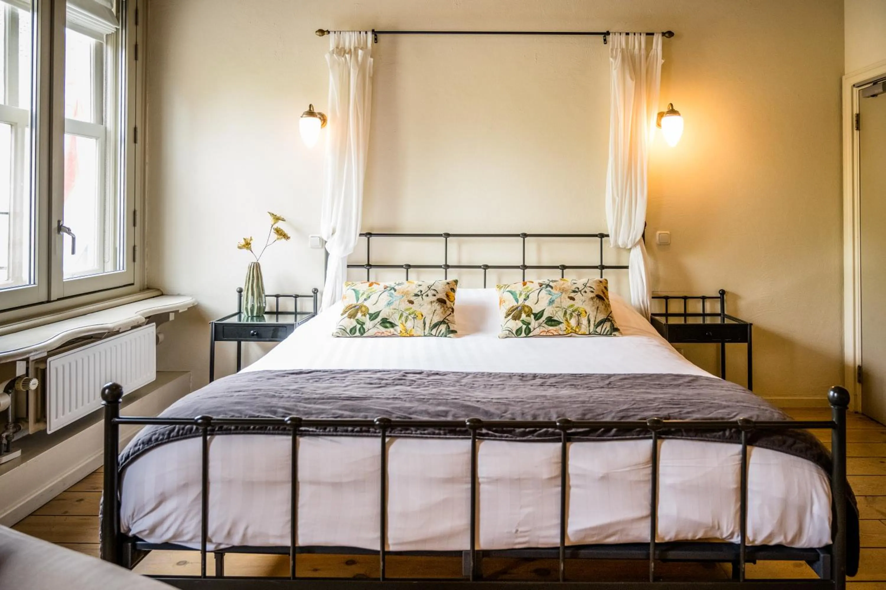 Bed in Hotel Restaurant De Keurvorst