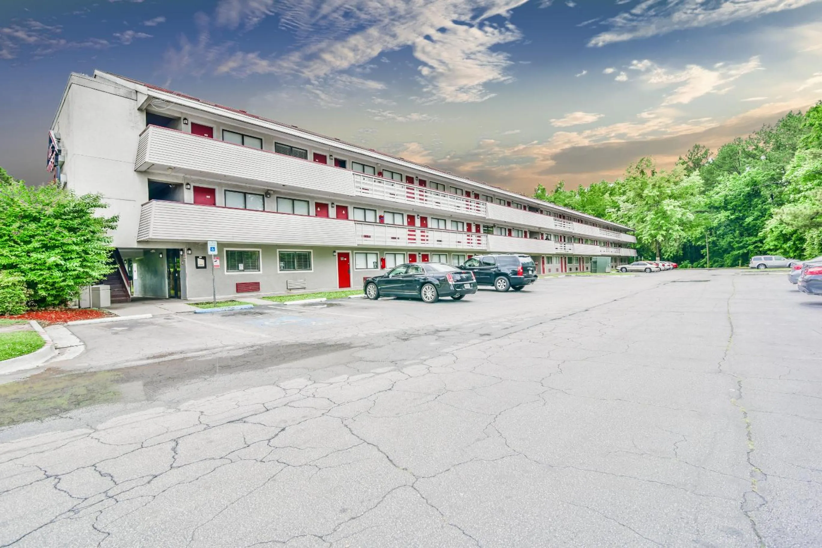 Economy Hotel Glenwood