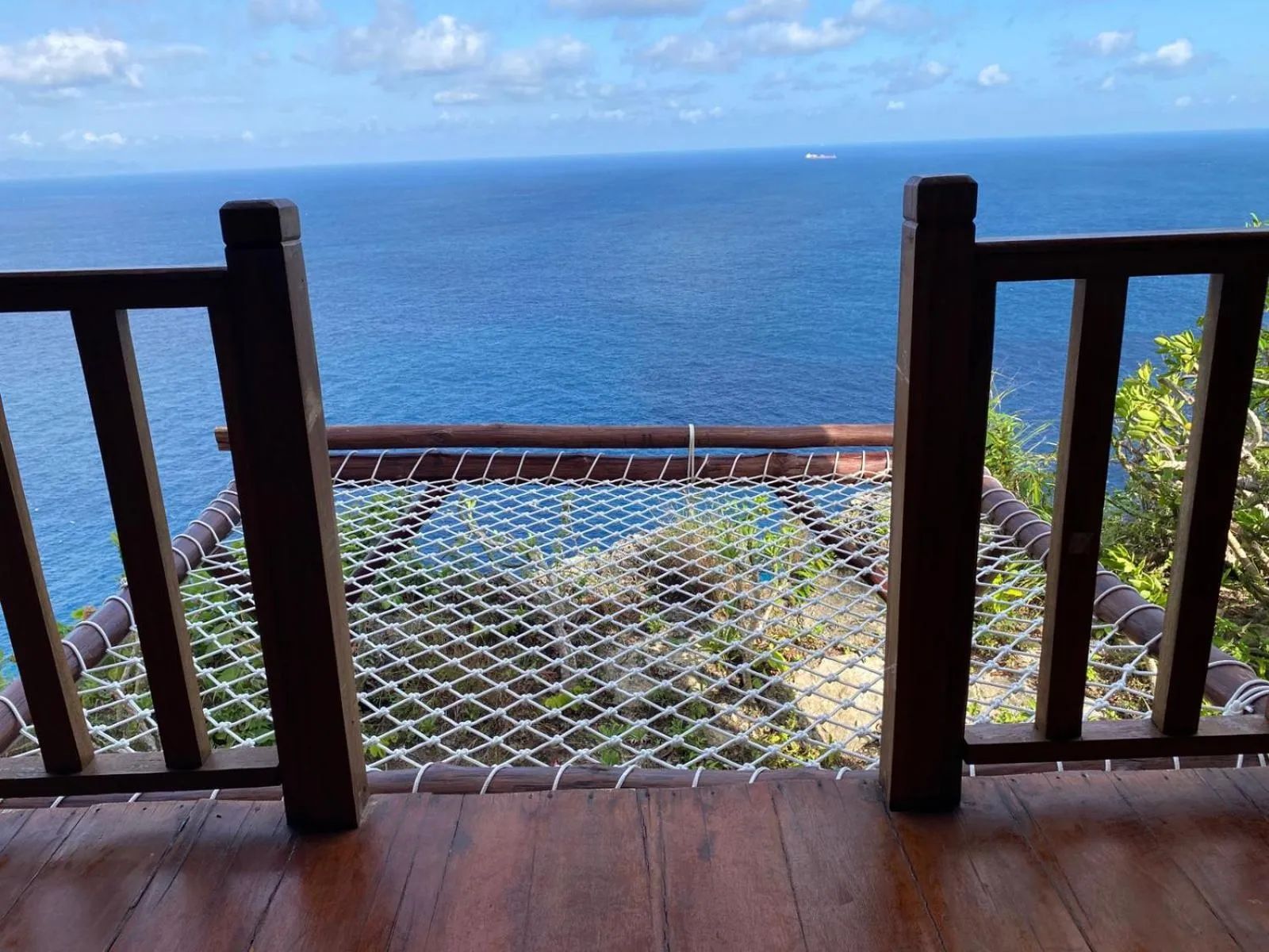 Property building in Suwehan Beach Cliff House by BIJAK