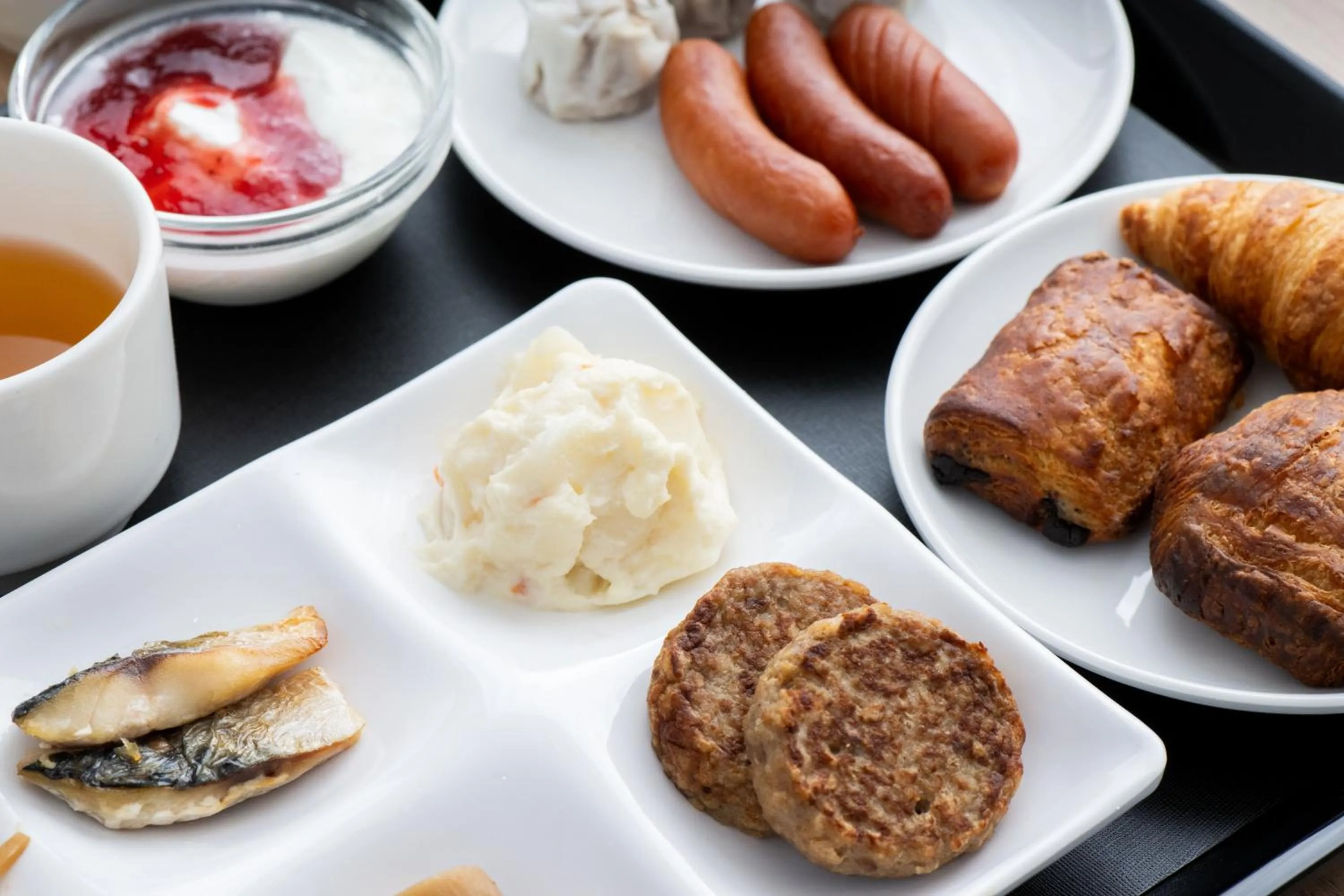 Buffet breakfast in Urvest Hotel Kamata