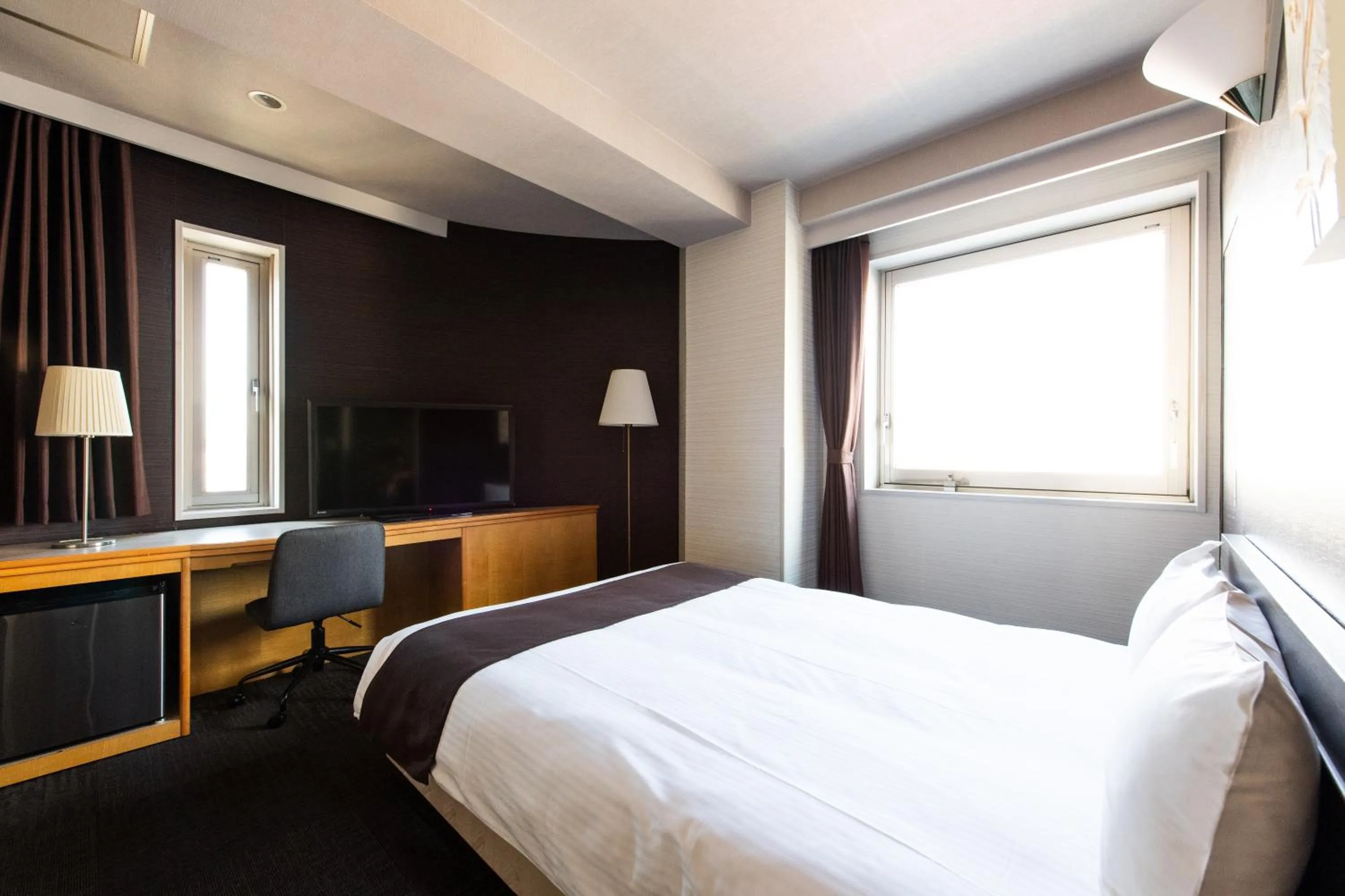 Photo of the whole room, Bed in Urvest Hotel Kamata
