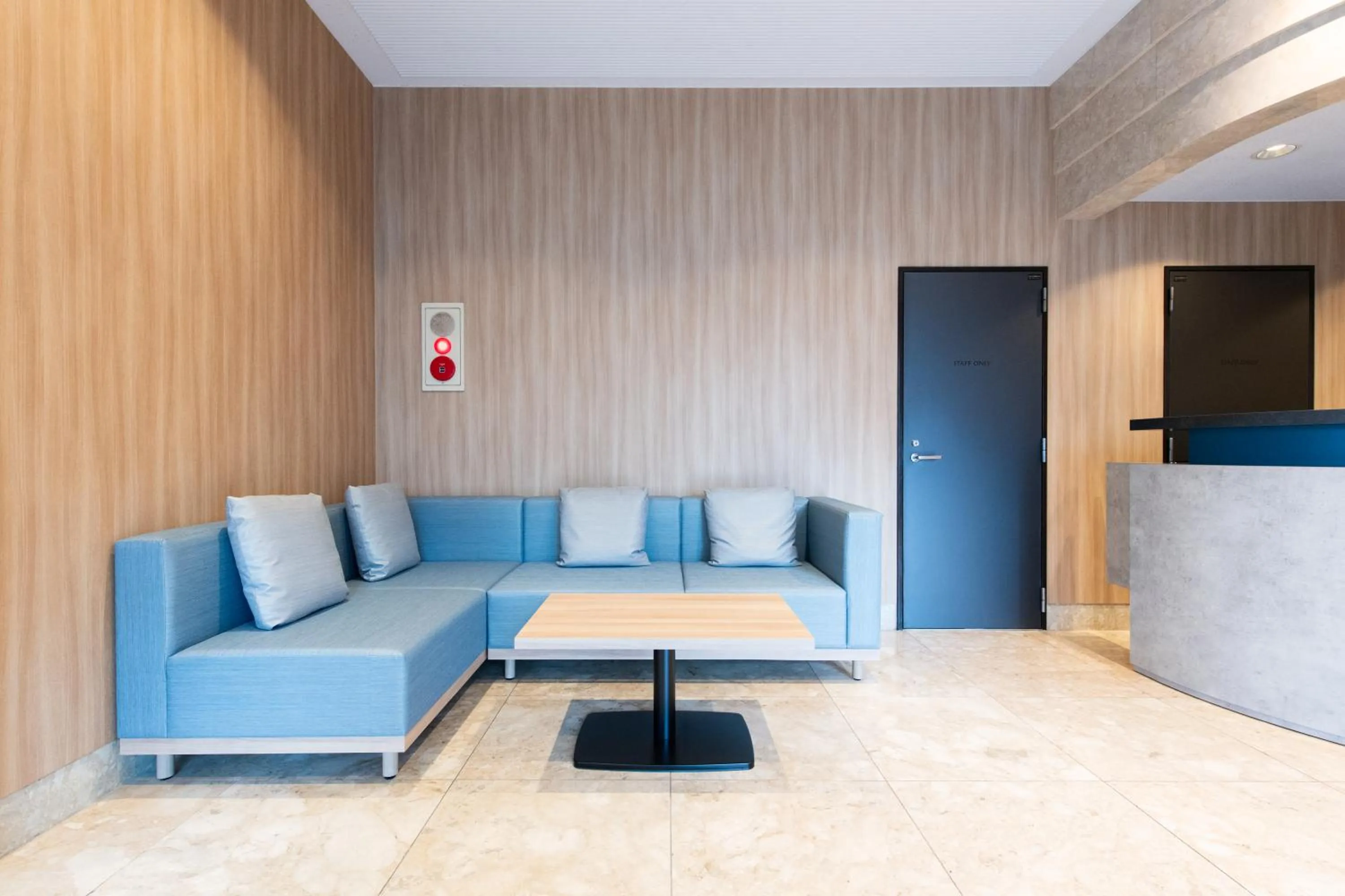 Lobby or reception in Urvest Hotel Kamata
