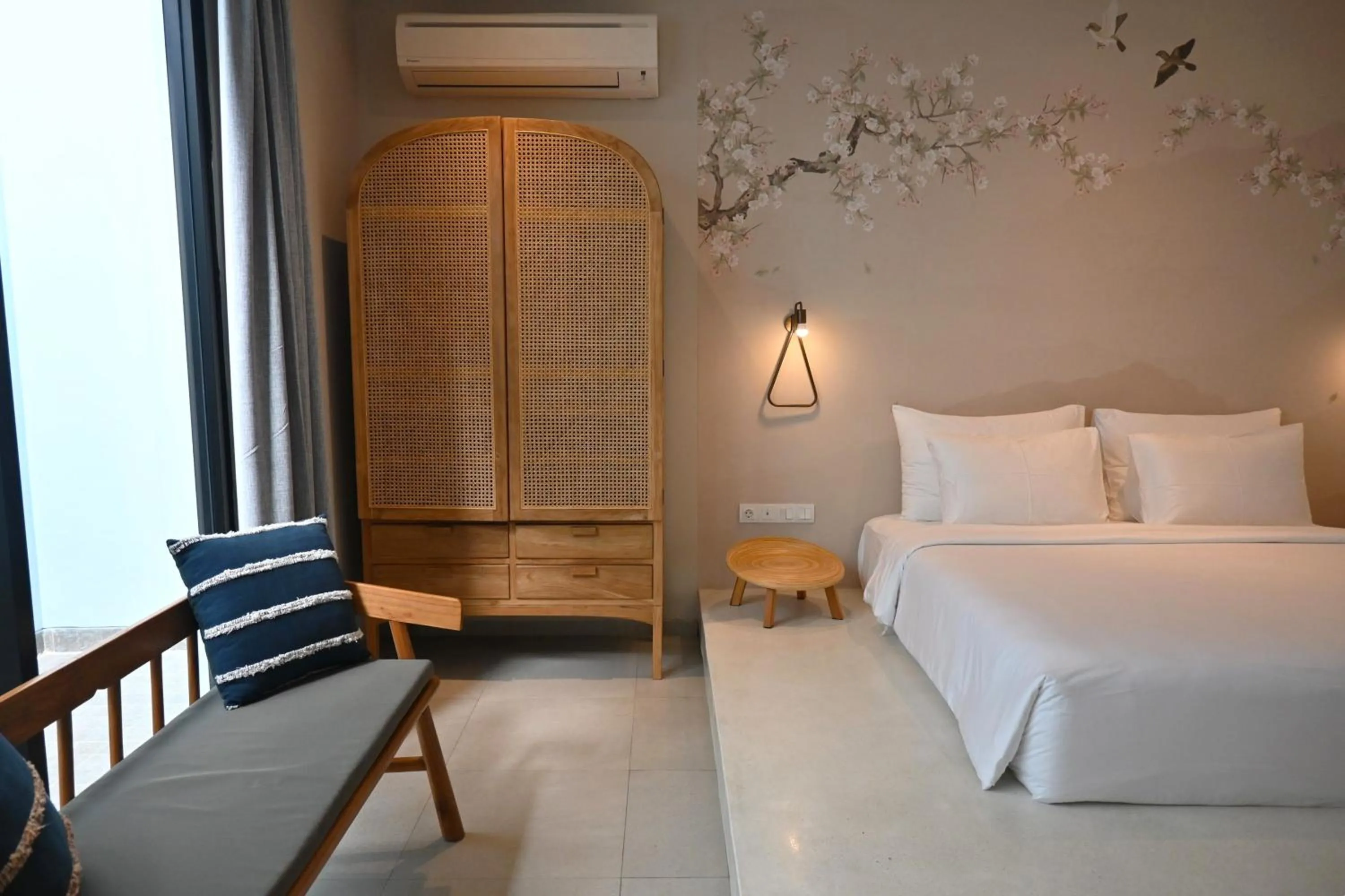 Bed in Biloba Villas and Suites Canggu
