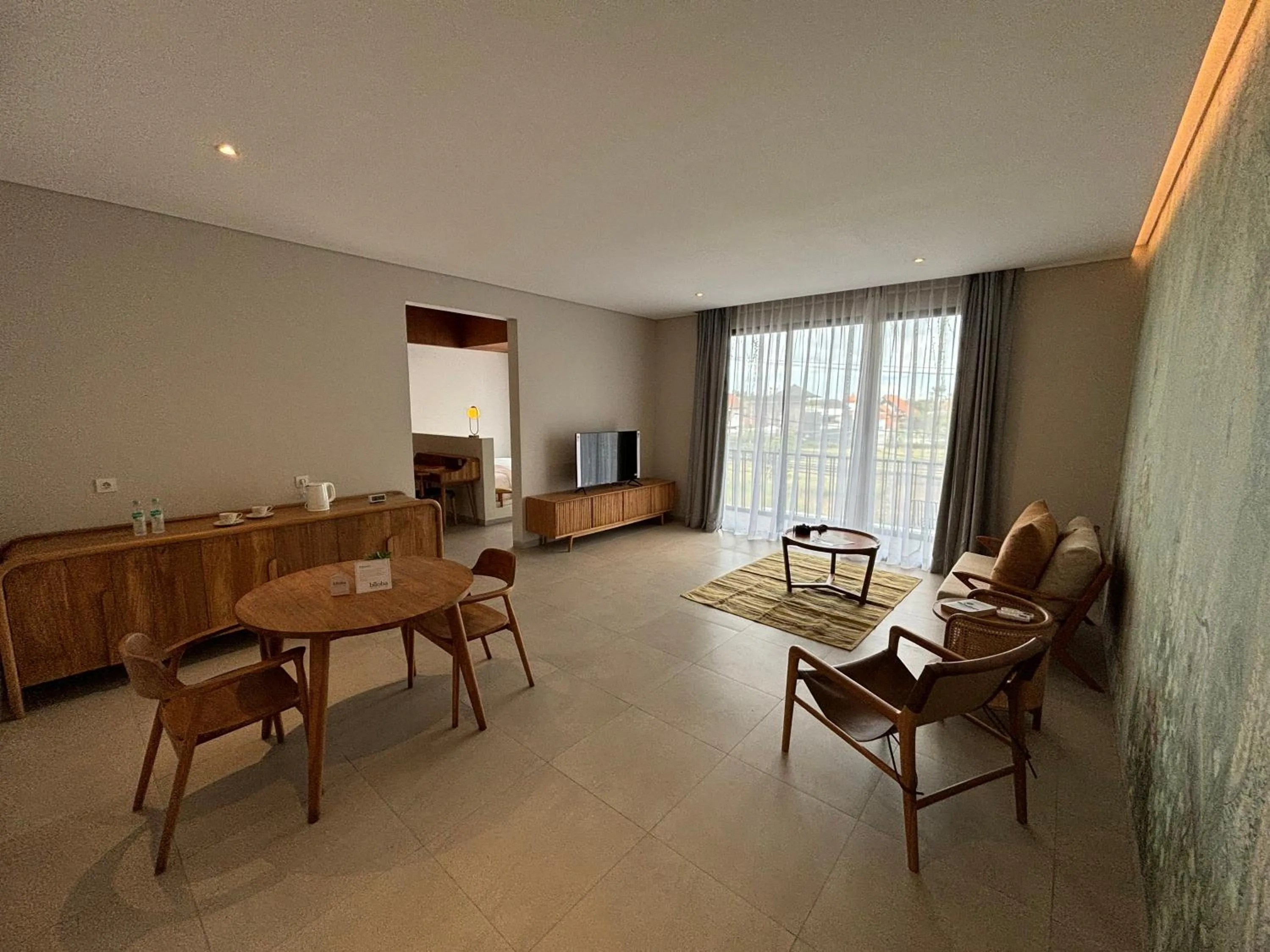 TV and multimedia in Biloba Villas and Suites Canggu