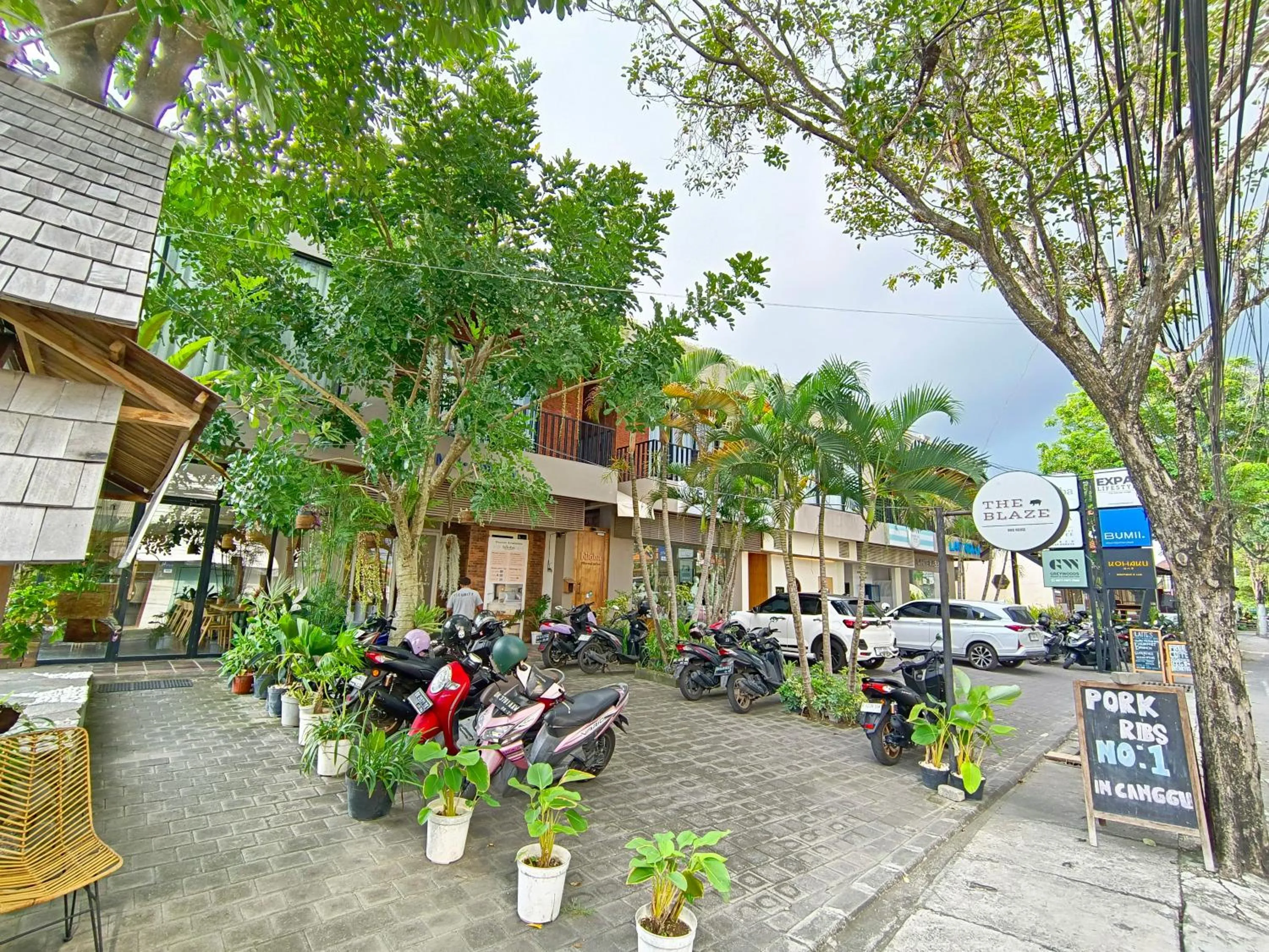 Property building in Biloba Villas and Suites Canggu