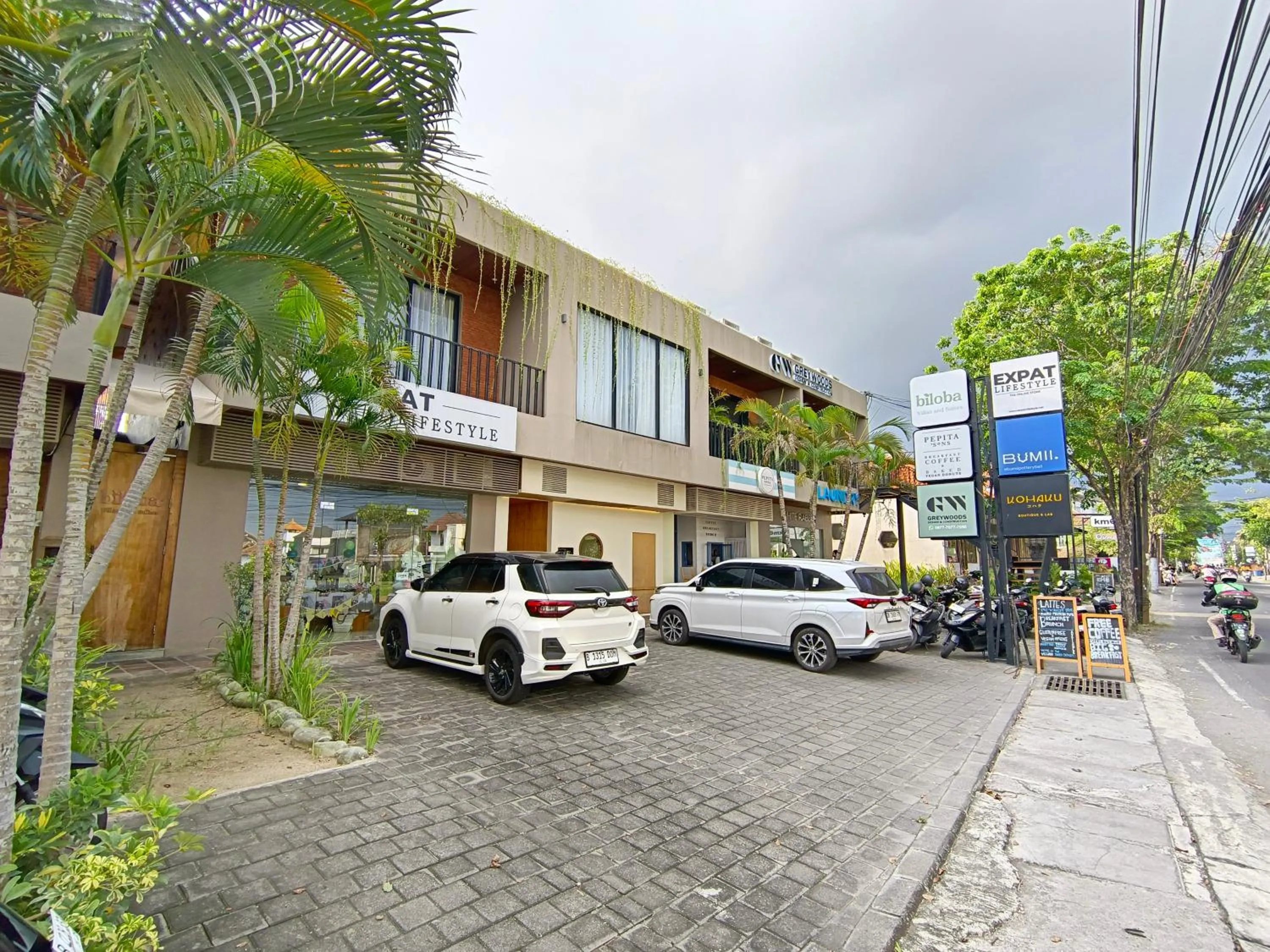 Property building in Biloba Villas and Suites Canggu