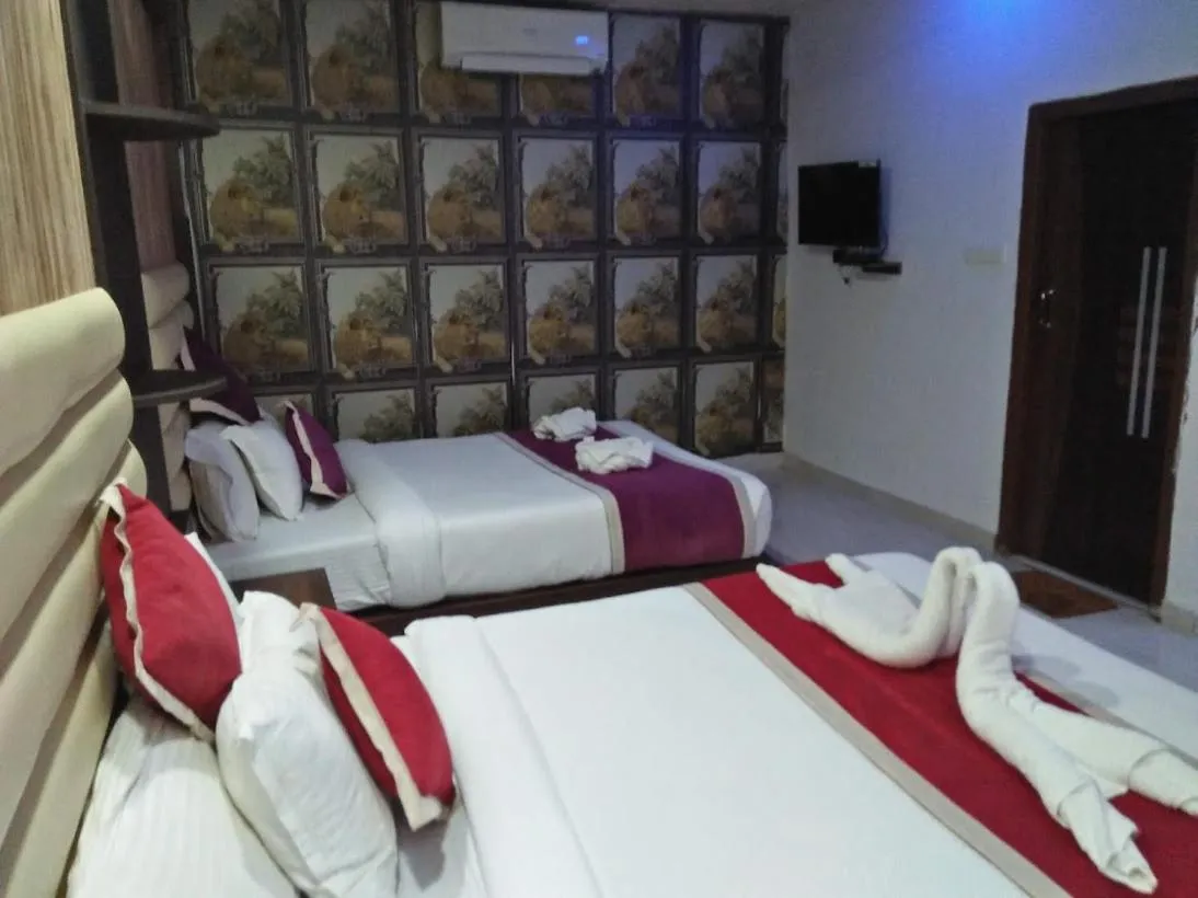 Bed in Royal Villa Beach Resort