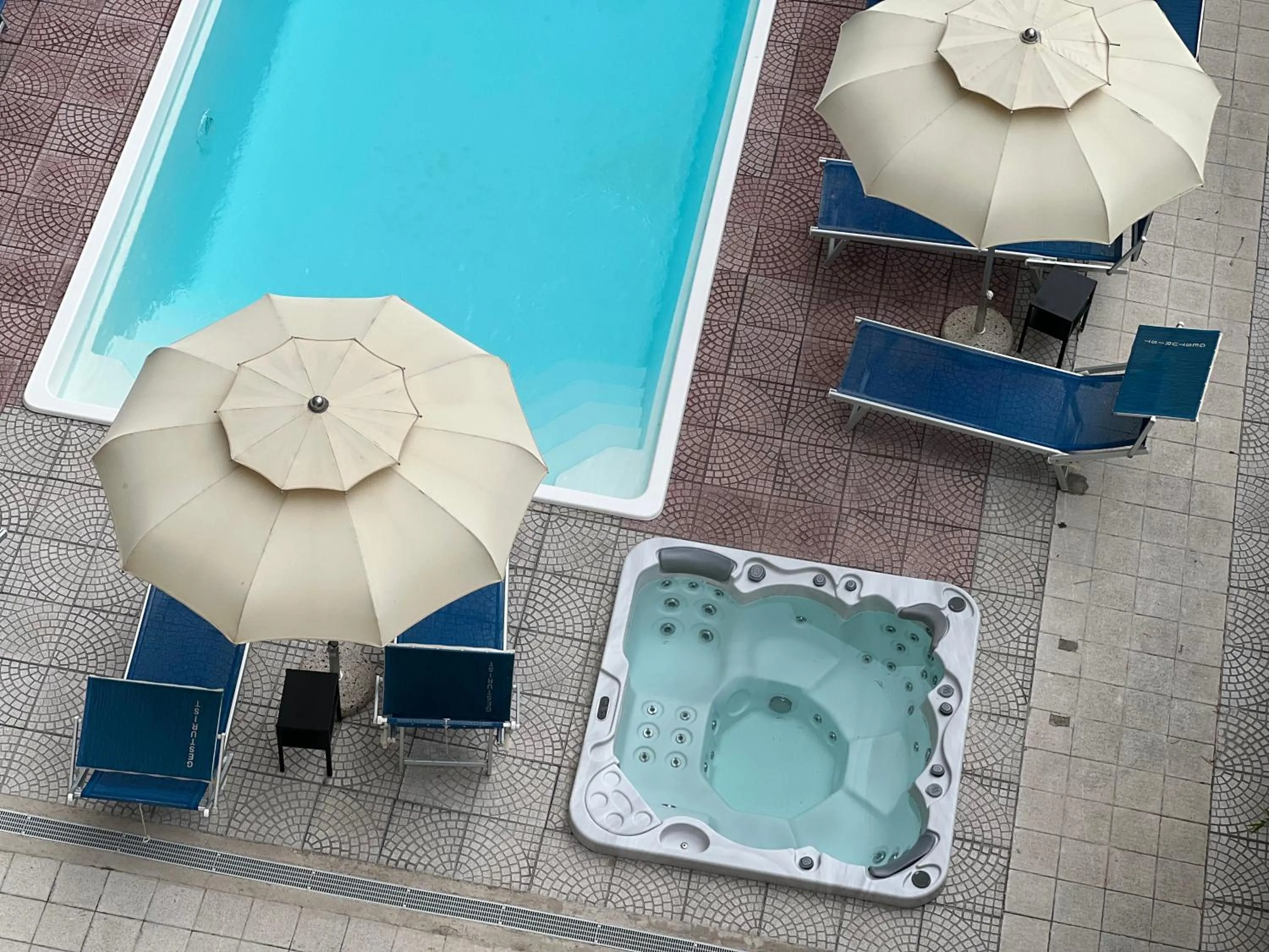 Hot Tub in Hotel Erika