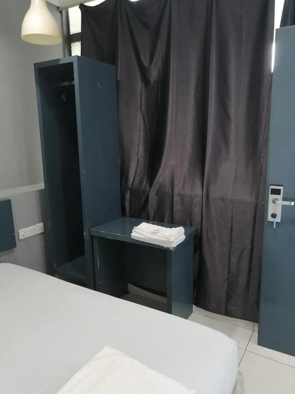 Street view, Bed in Hotel Rim Global Pj21