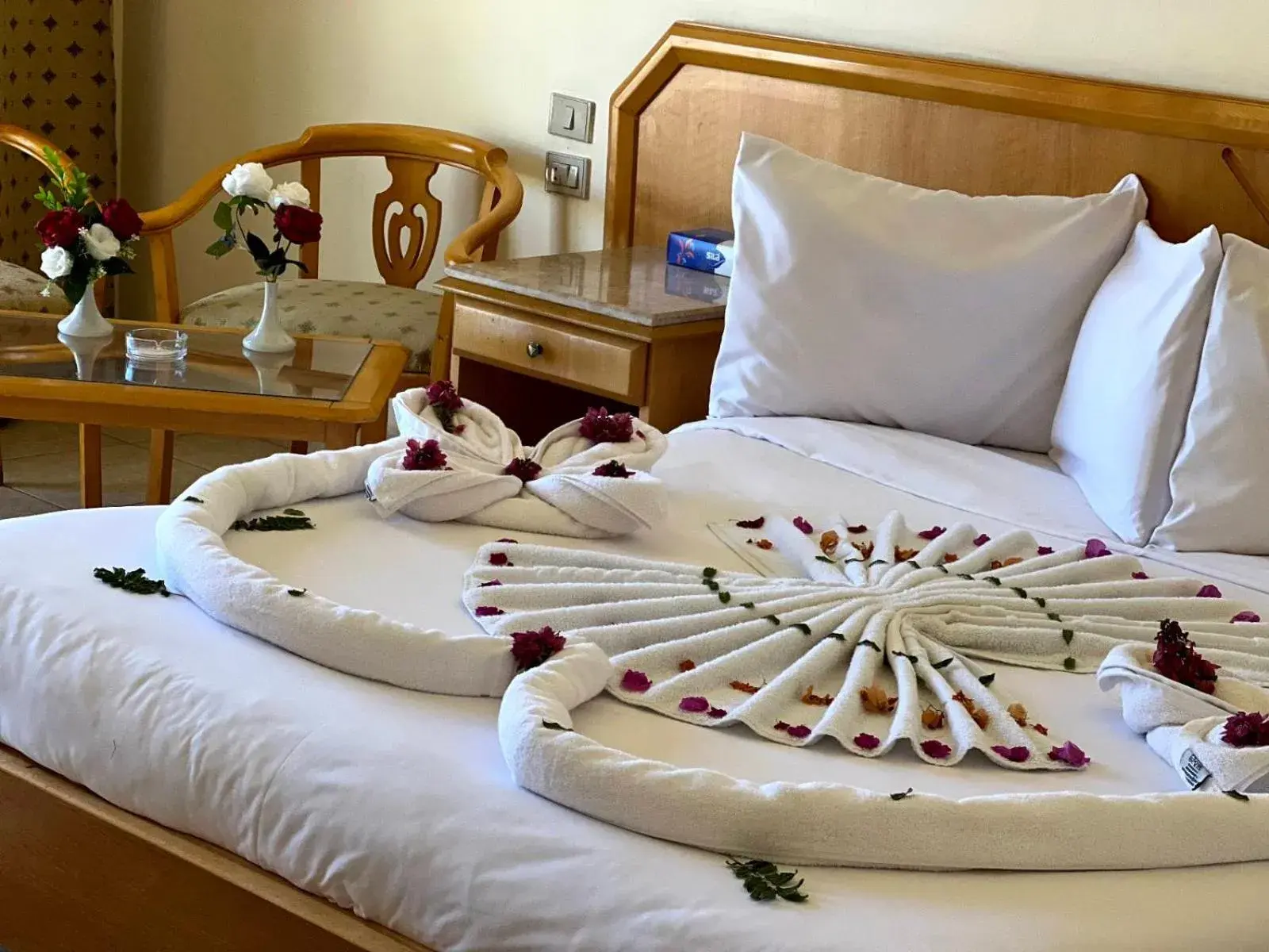 Bedroom, Bed in Sharm Cliff Hotel Bedroom, Bed in Sharm Cliff Hotel