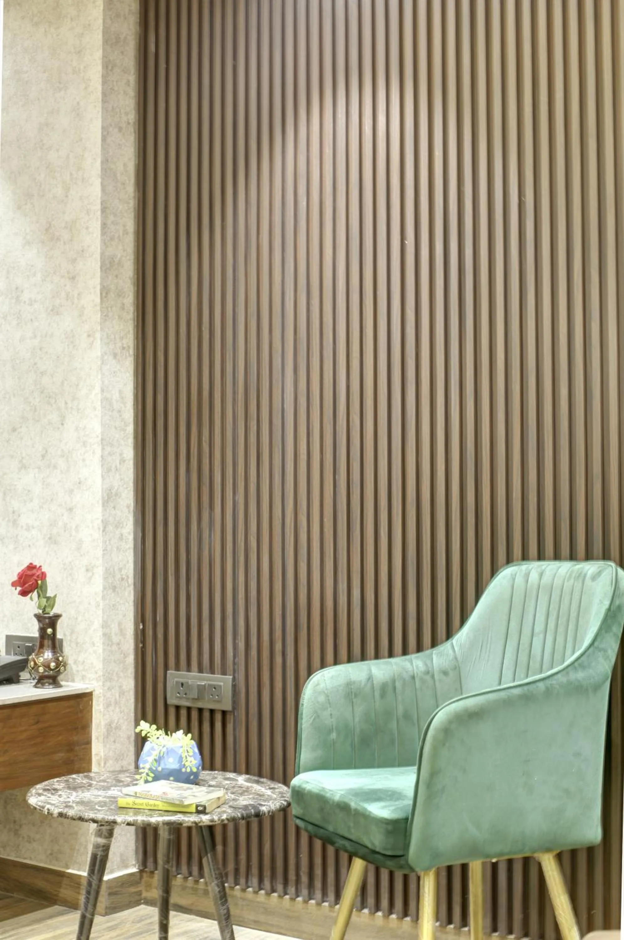 Seating area in Hotel Kashish Plaza - 5 Mins From Metro Station