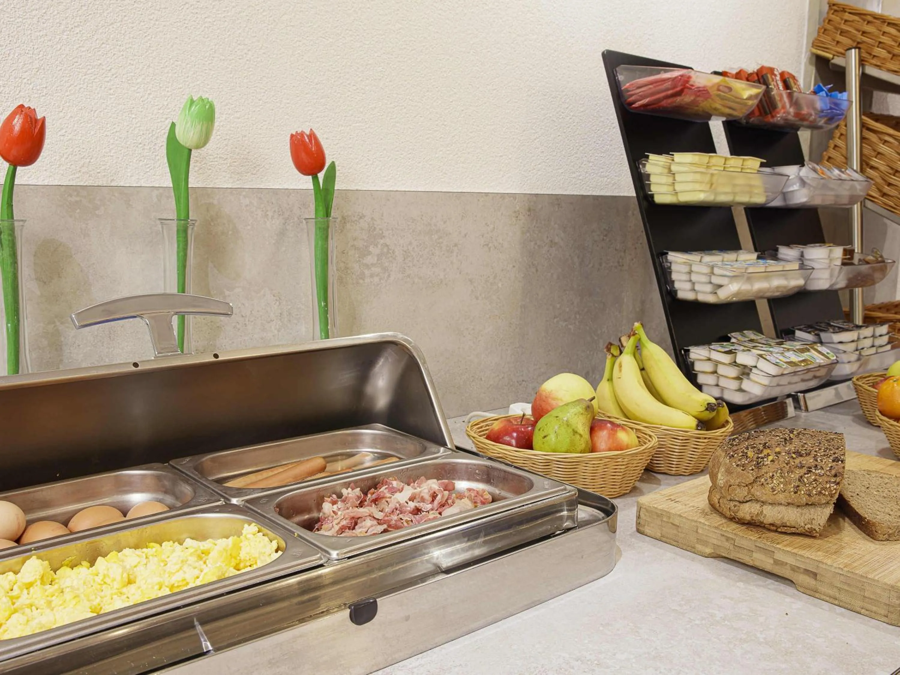 Breakfast in ibis Styles Amsterdam Amstel