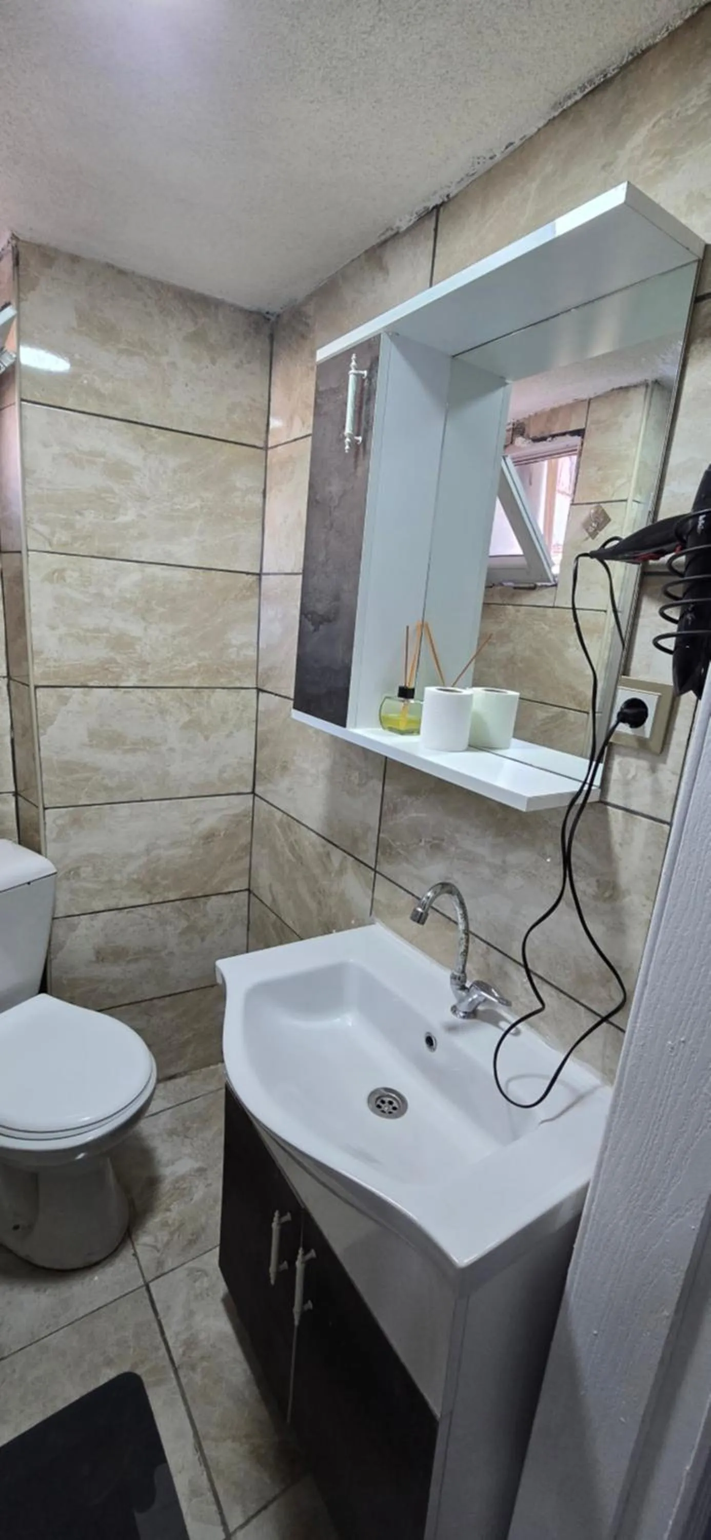 Shower in Taksim Milenyum Suites
