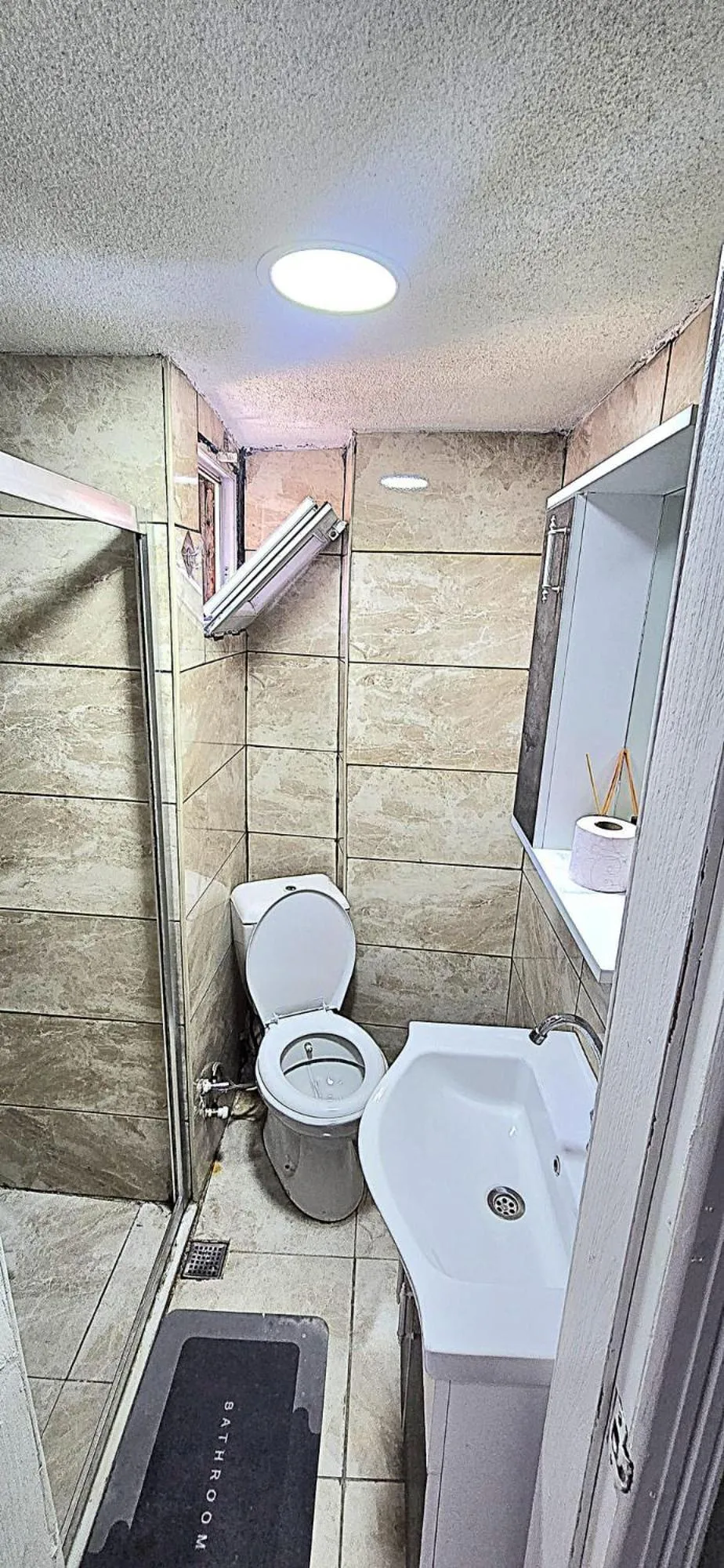 Shower in Taksim Milenyum Suites