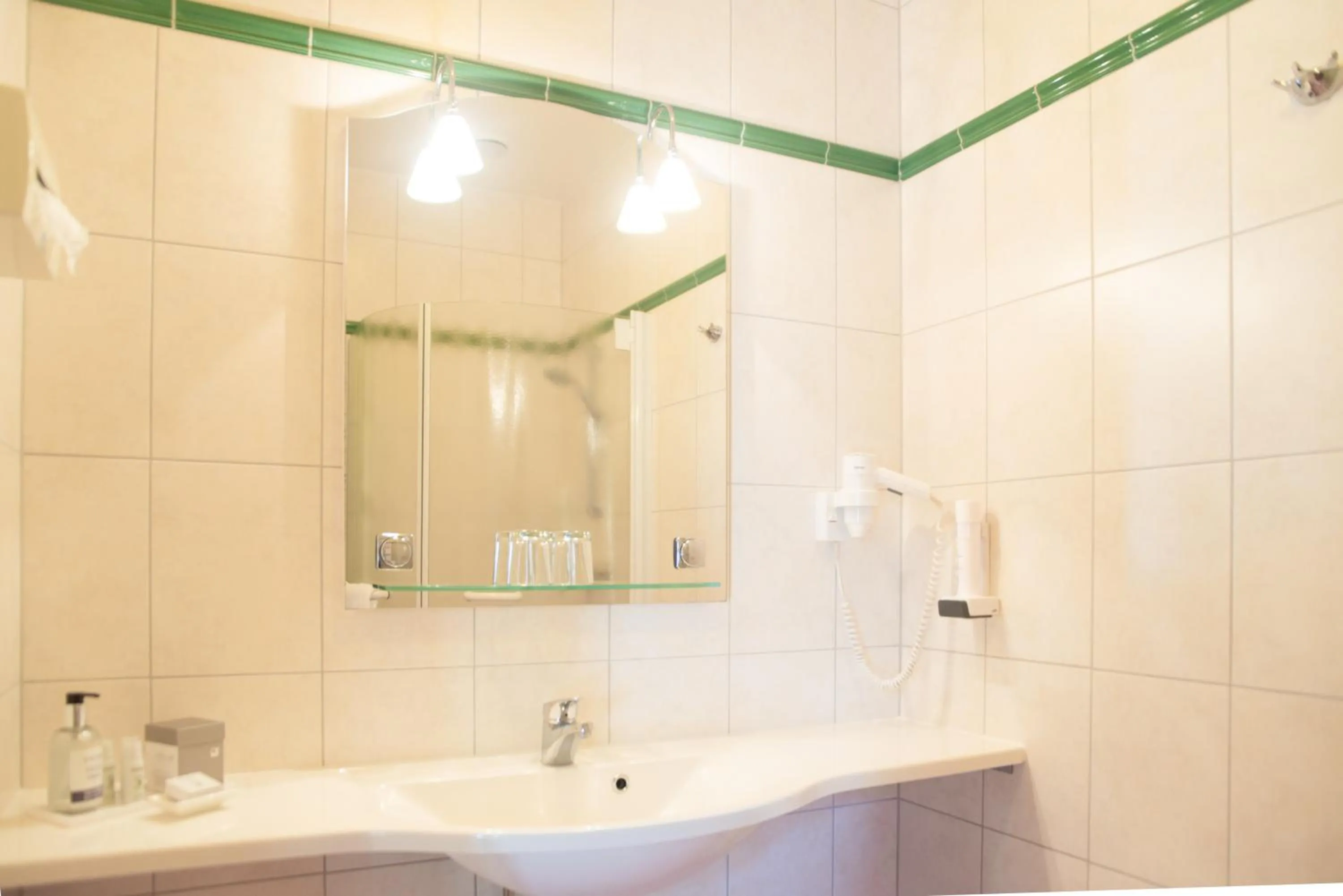 Bathroom in Hotel Gasthof Scheer