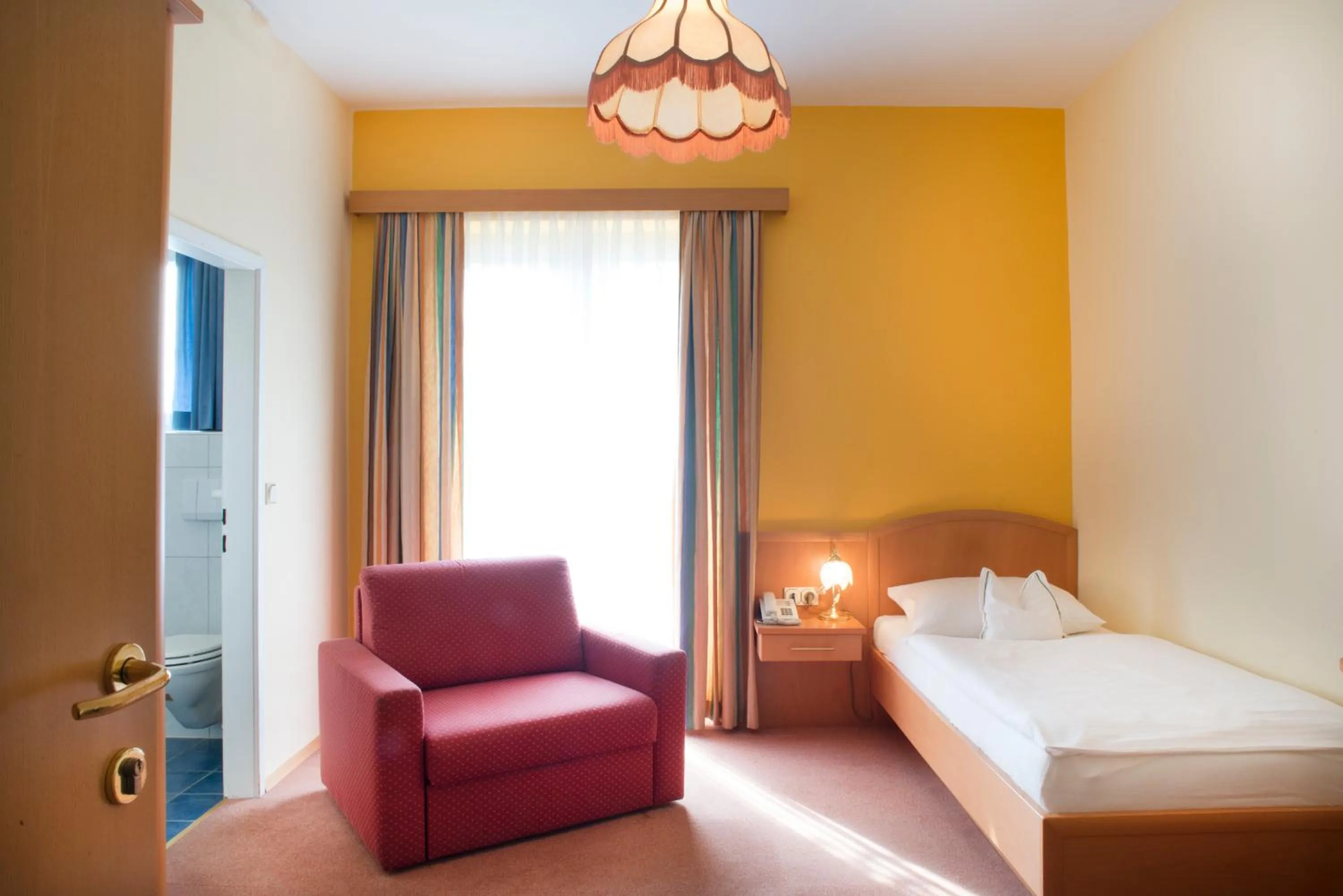 Bedroom, Bed in Hotel Gasthof Scheer
