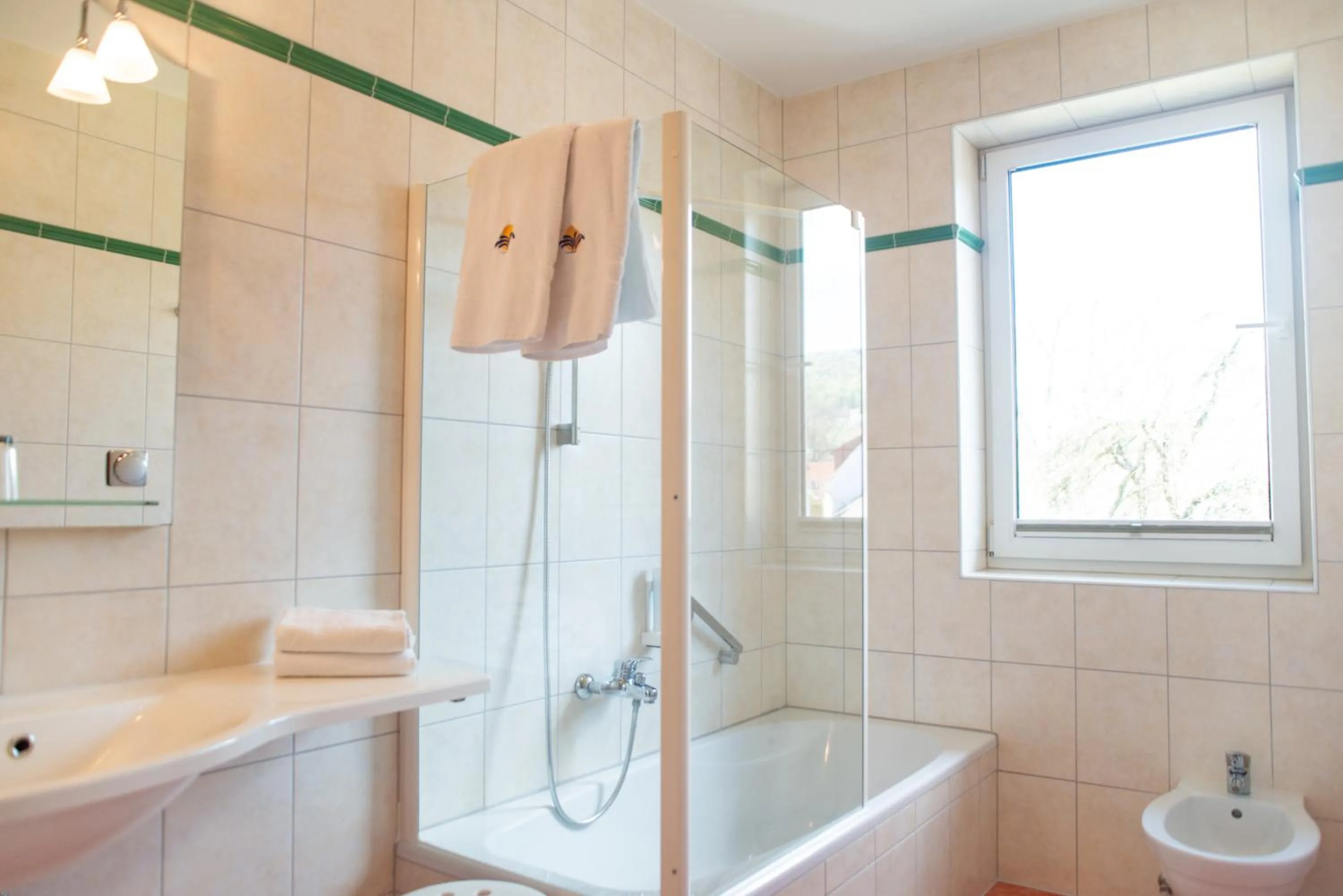 Bath in Hotel Gasthof Scheer