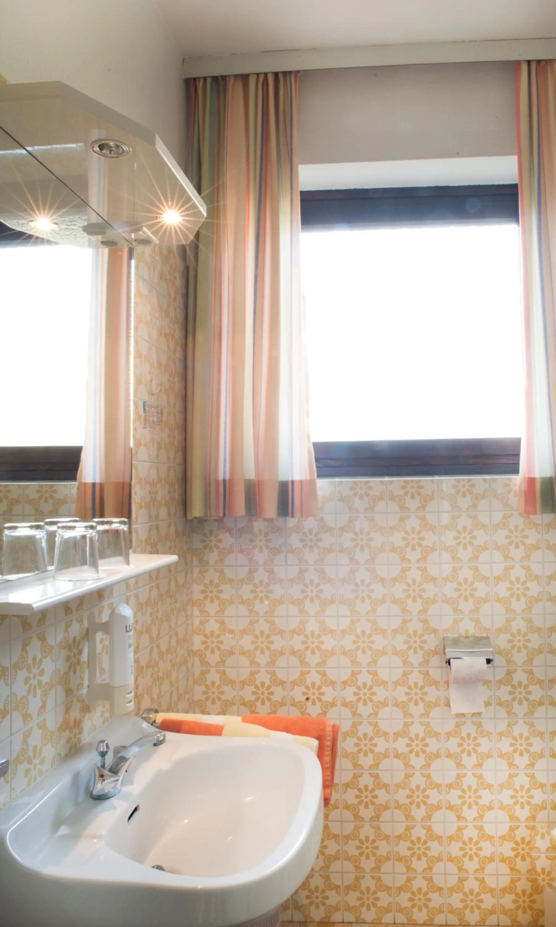 Bathroom in Hotel Gasthof Scheer