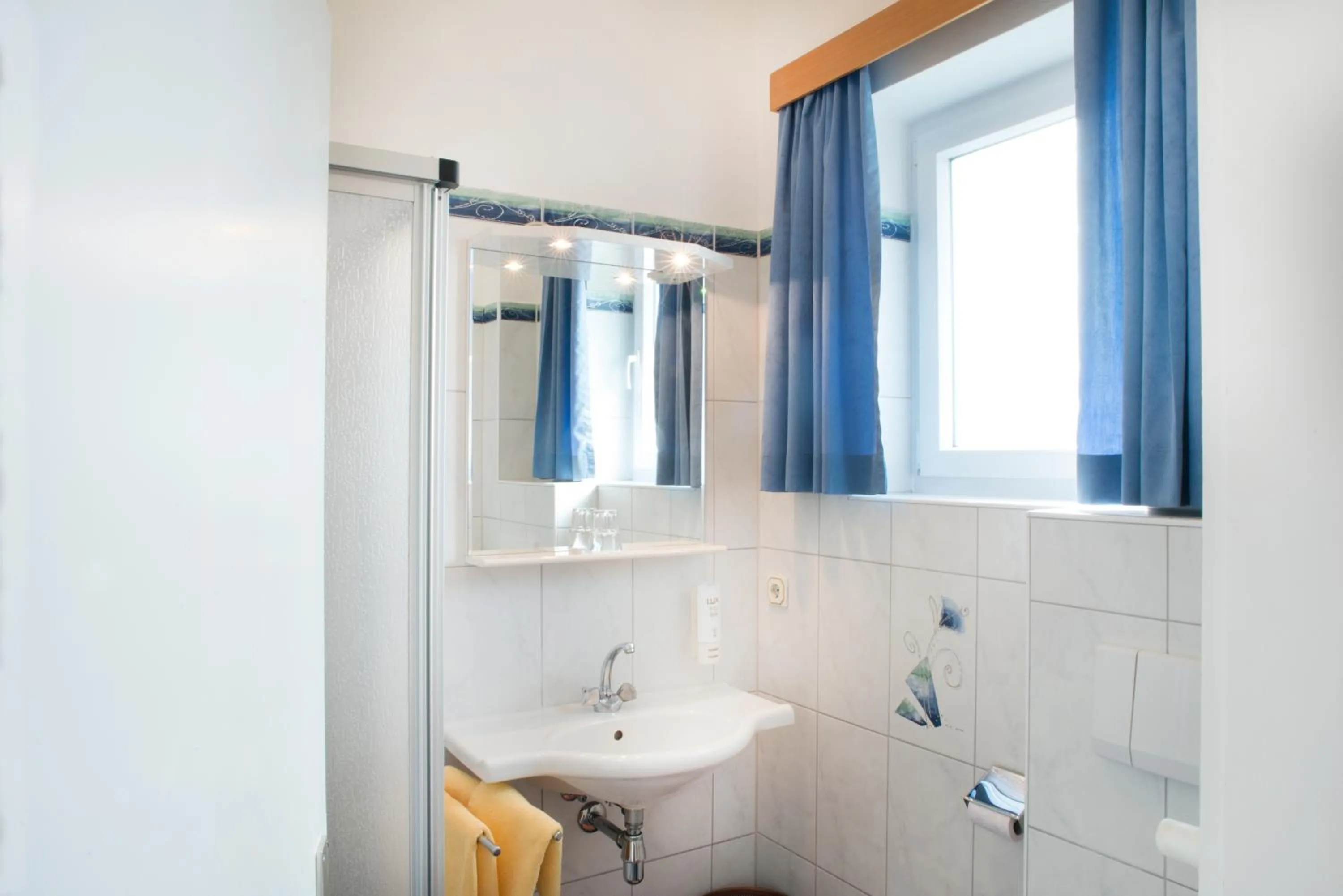 Bathroom in Hotel Gasthof Scheer
