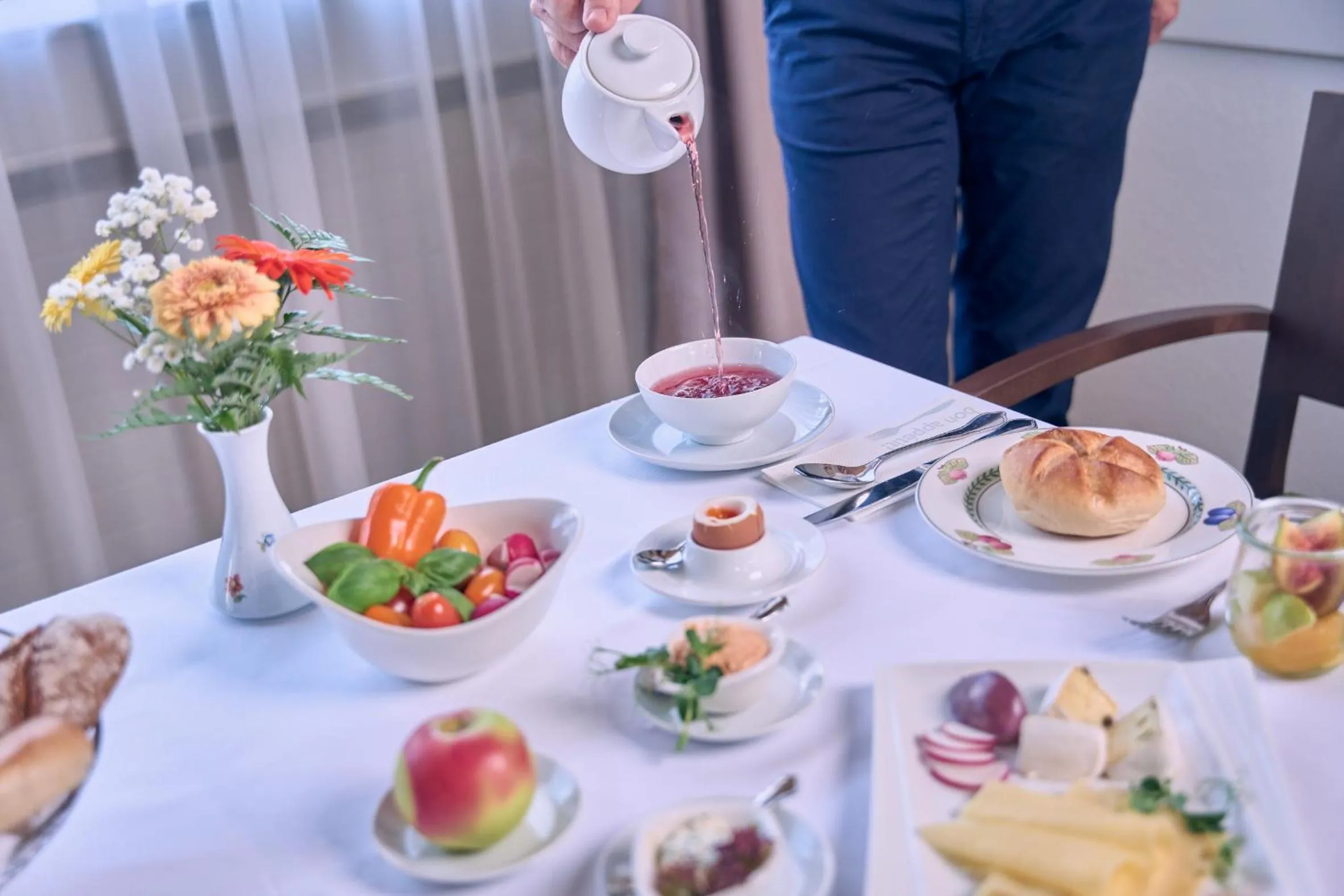 Breakfast in Hotel Gasthof Scheer