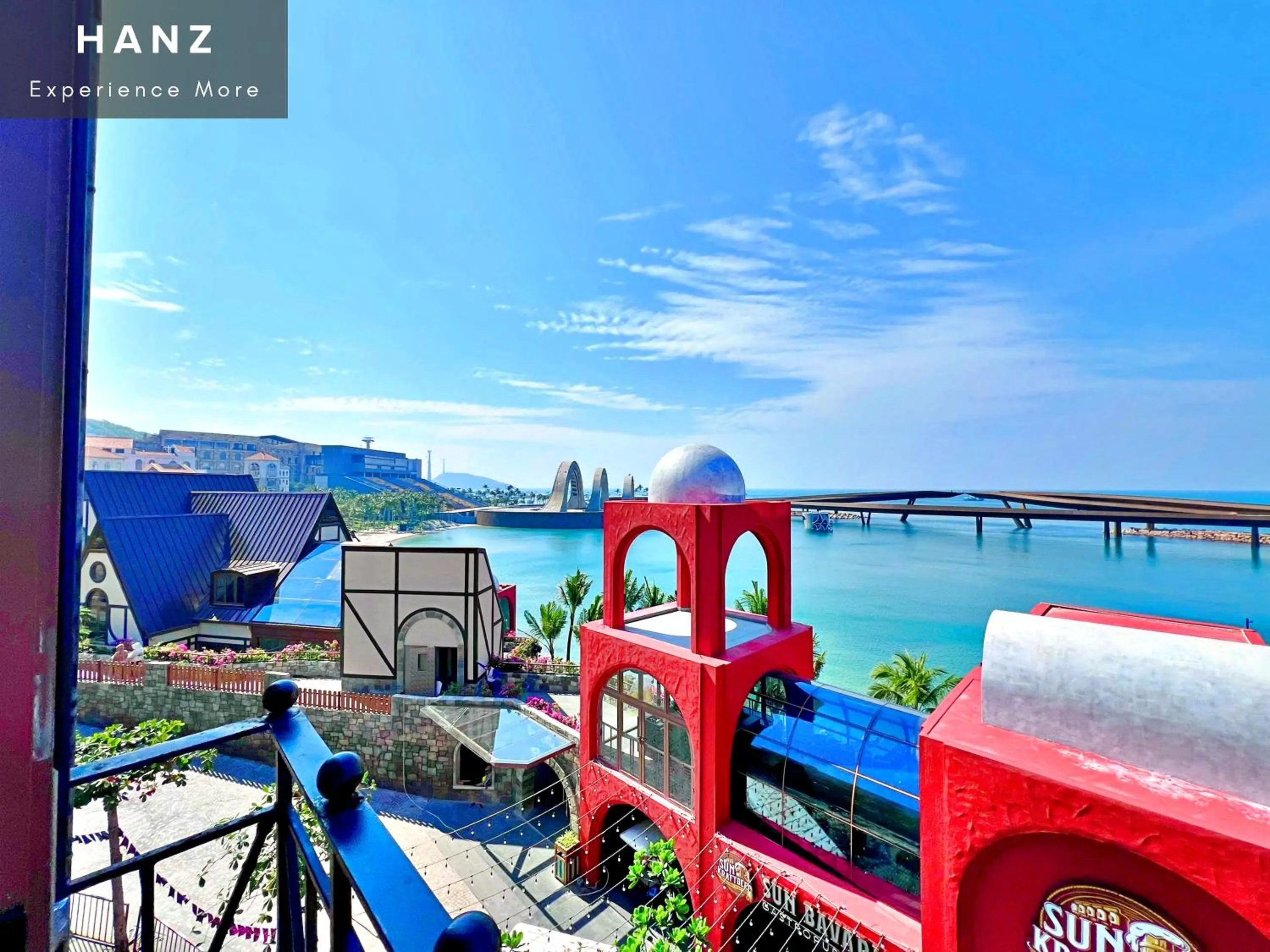 HANZ Lagoon Sunset Escape